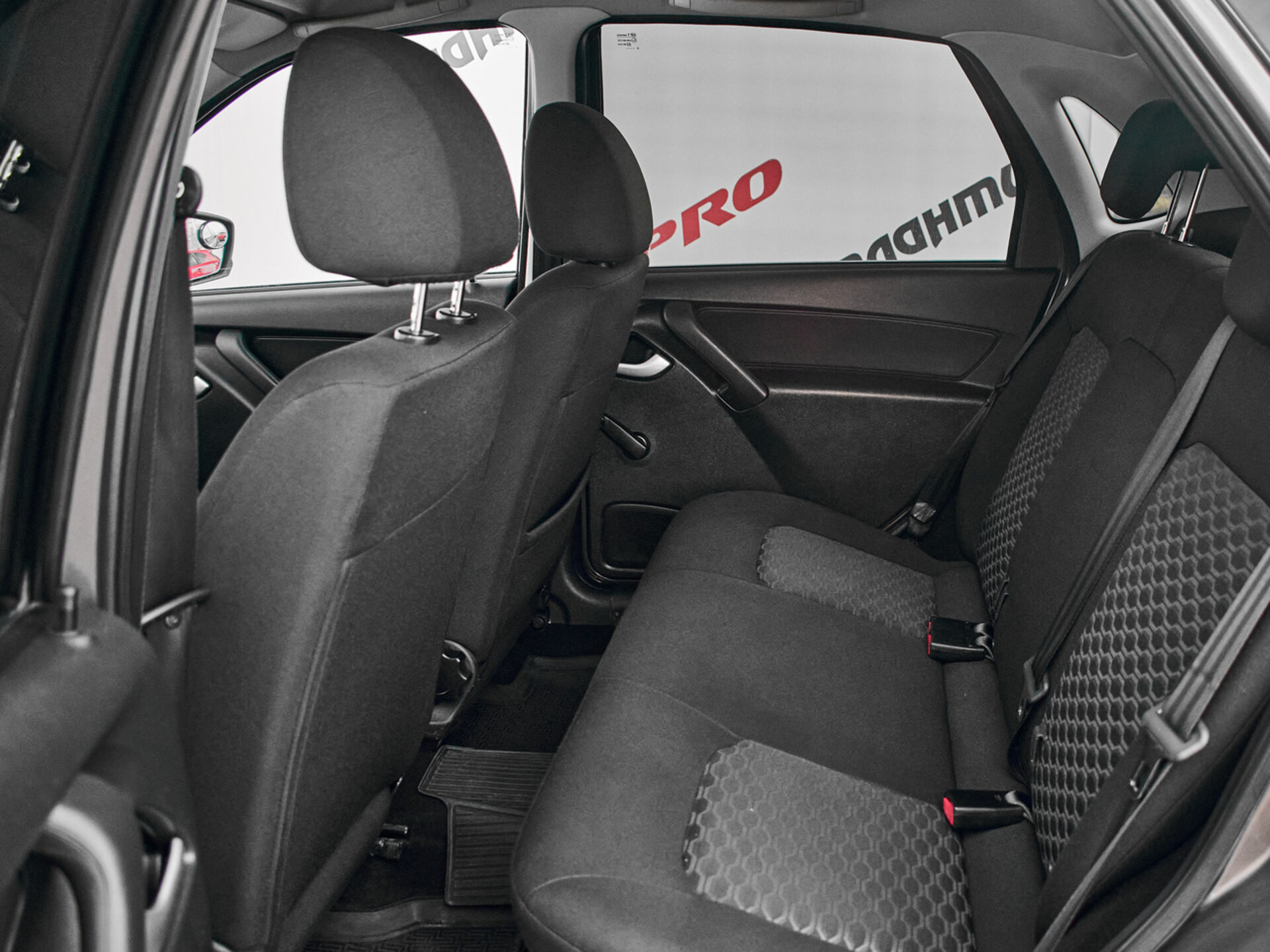 Купить Lada (ВАЗ) Granta 1.6 MT (106 л.с.), 2018 в Екатеренбурге