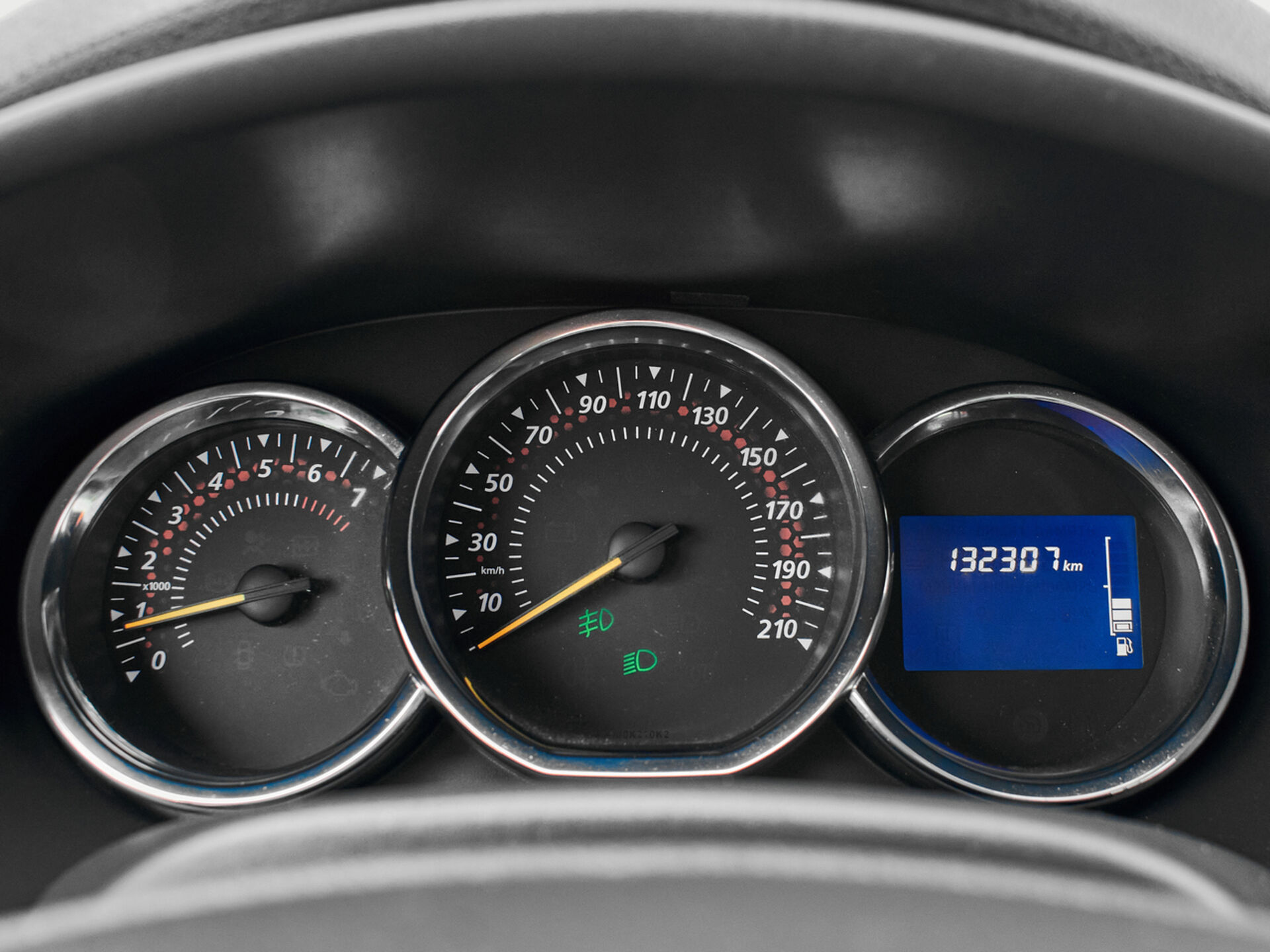 Купить Renault Sandero Stepway 1.6 MT (113 л.с.), 2018 в Екатеренбурге