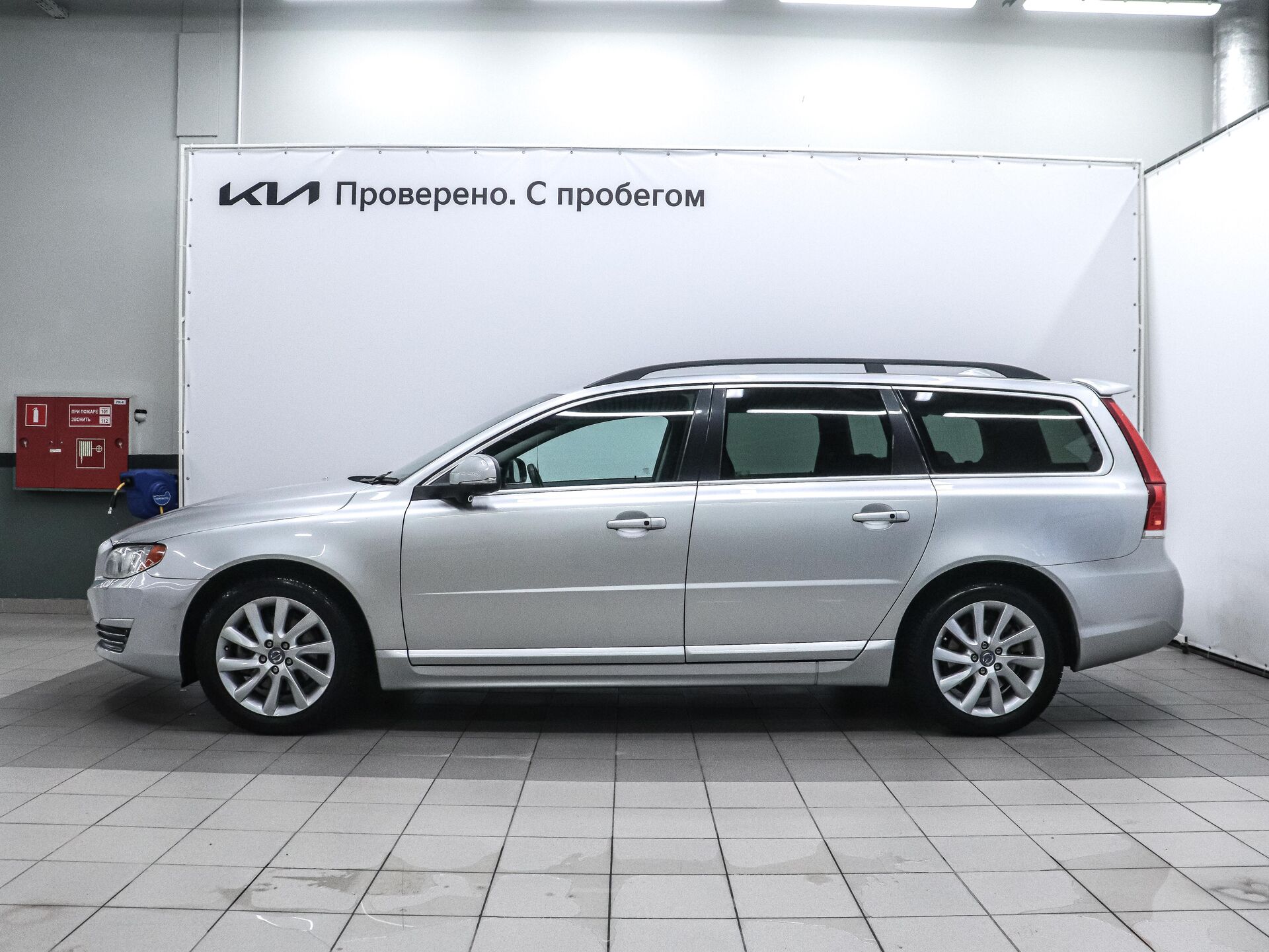 Volvo V70 2013 6