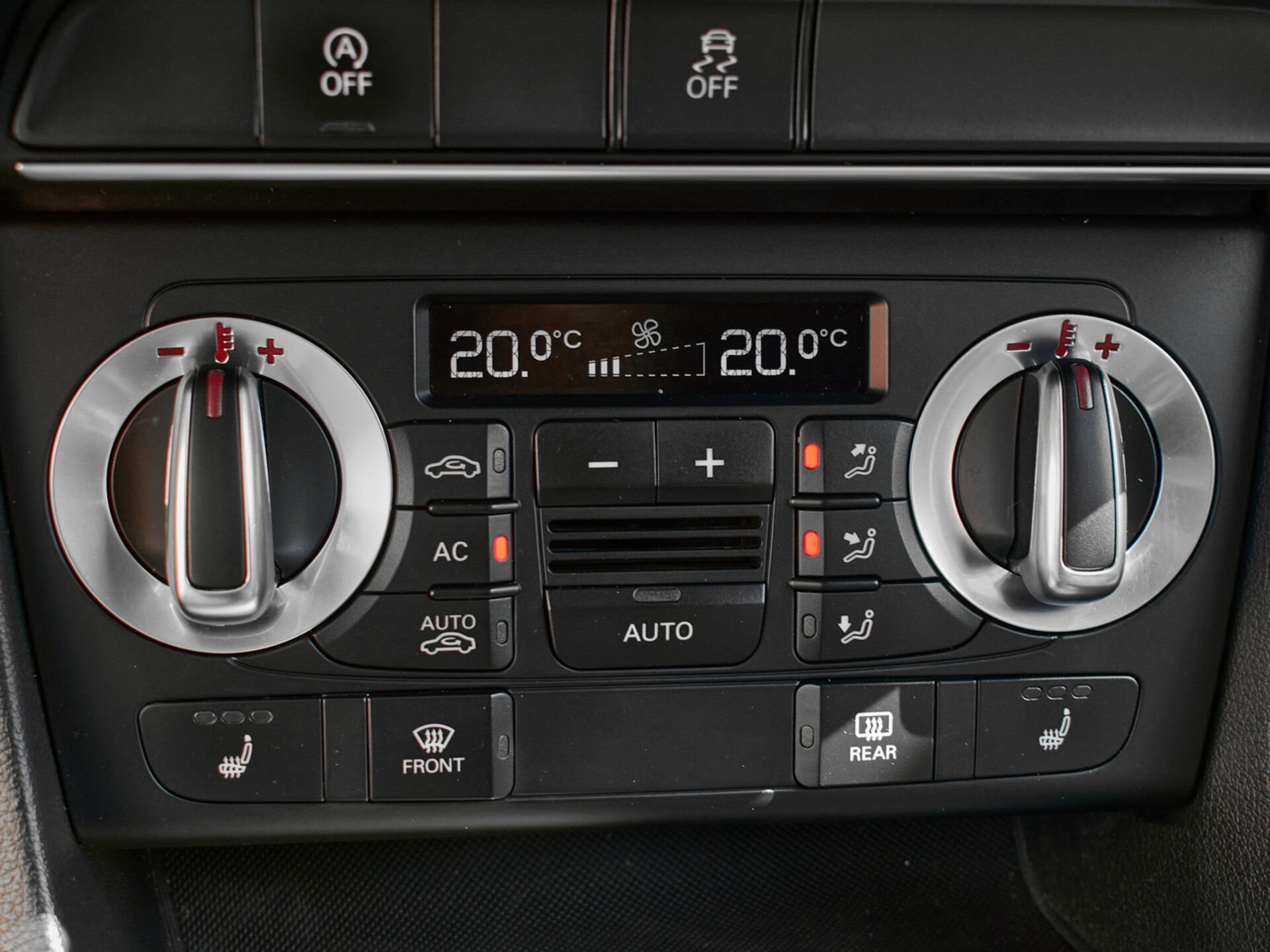 Купить Audi Q3 2.0 AMT (170 л.с.) 4WD, 2012 в Екатеренбурге