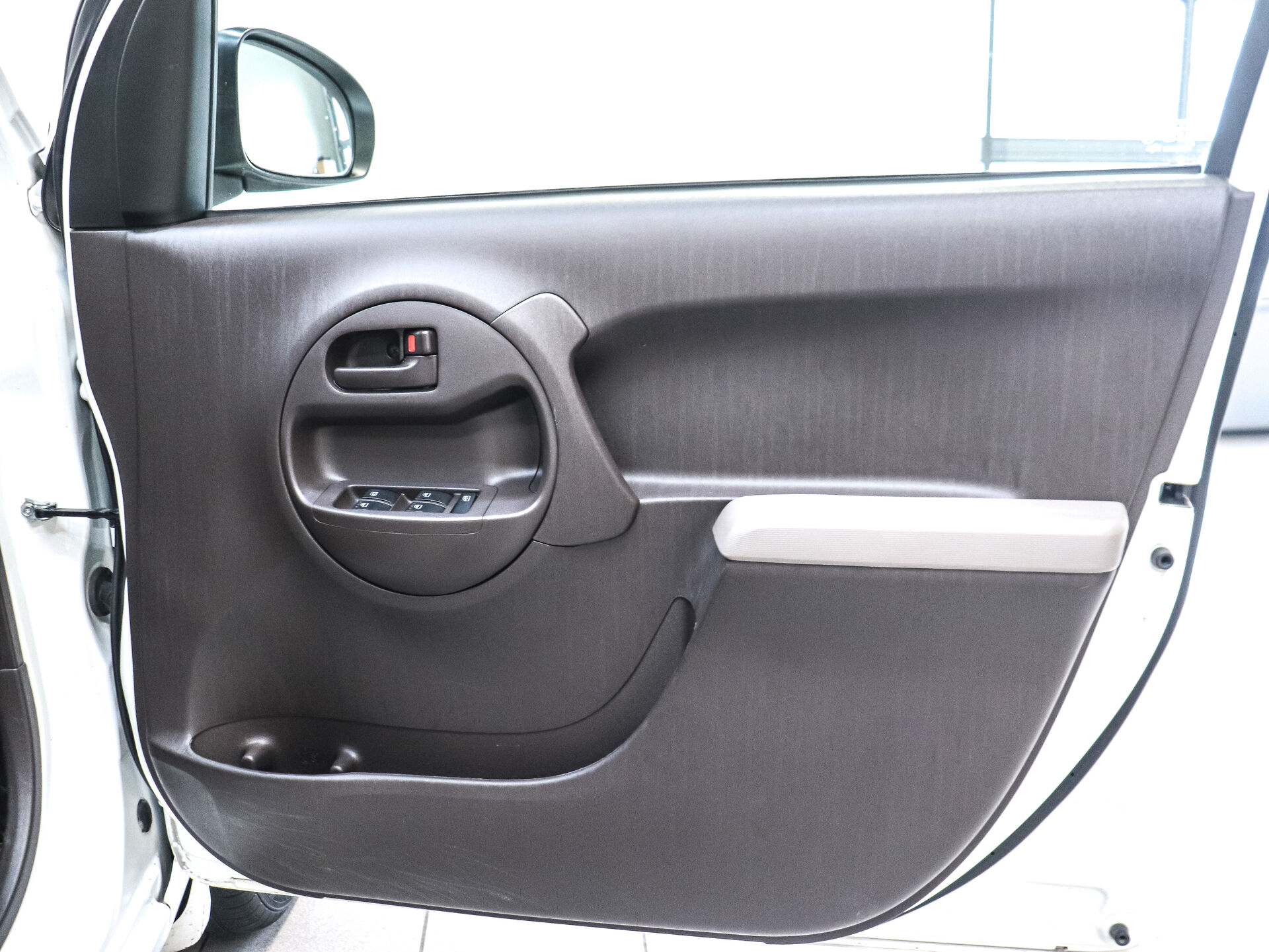 Daihatsu Boon 2014 6