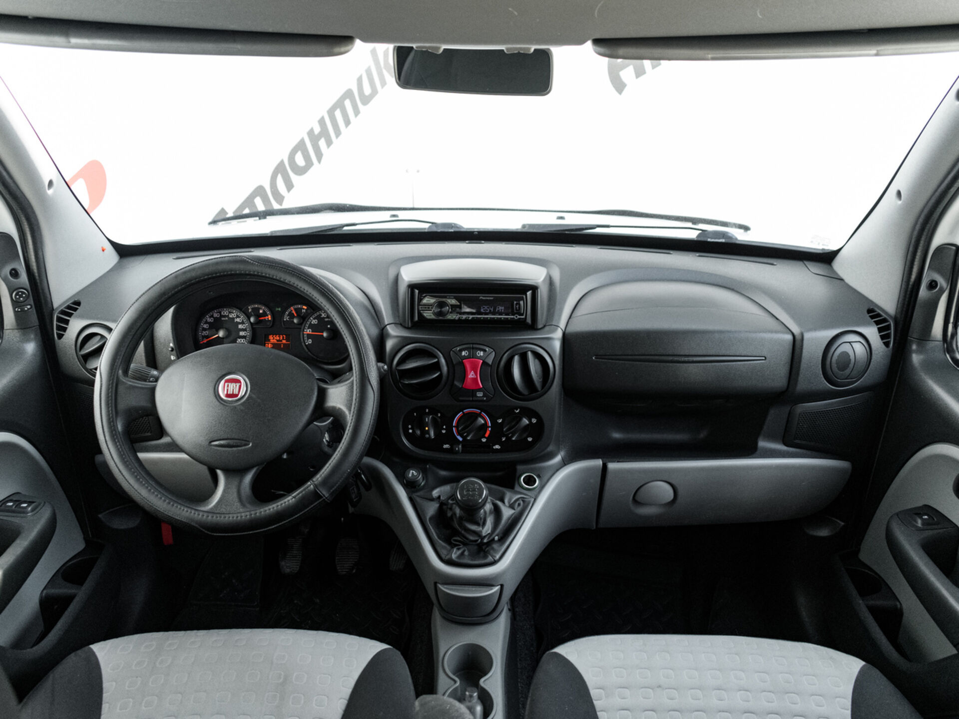 Купить Fiat Doblo 1.4 MT (77 л.с.), 2013 в Екатеренбурге