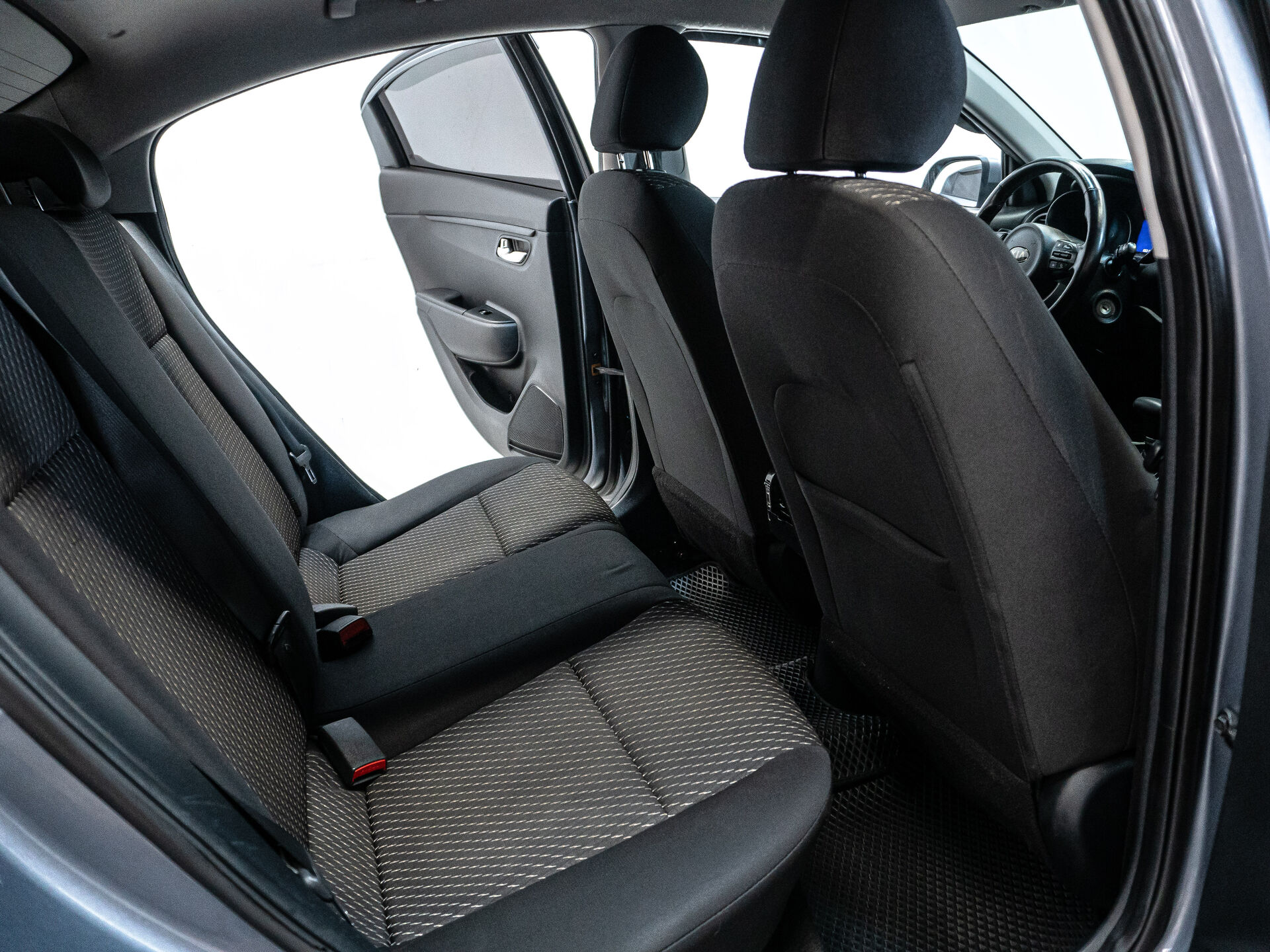 Kia Rio 2019 21