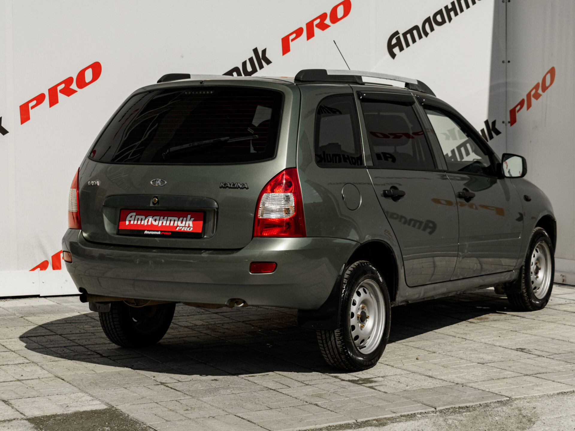 Купить Lada (ВАЗ) Kalina 1.6 MT (81 л.с.), 2012 в Екатеренбурге