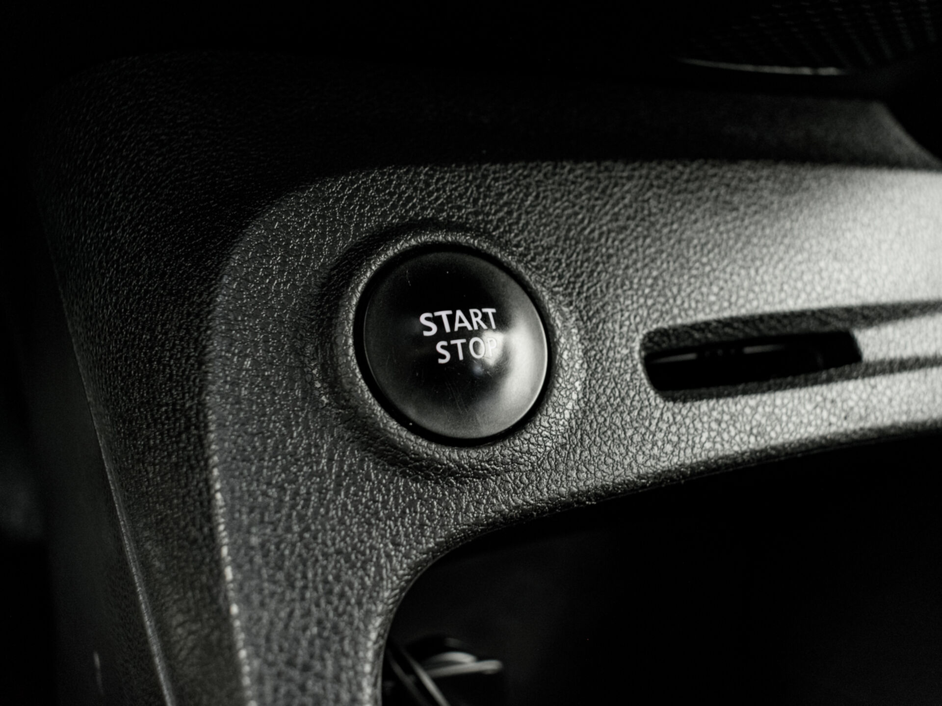 Купить Renault Kaptur 1.6 CVT (114 л.с.), 2019 в Екатеренбурге