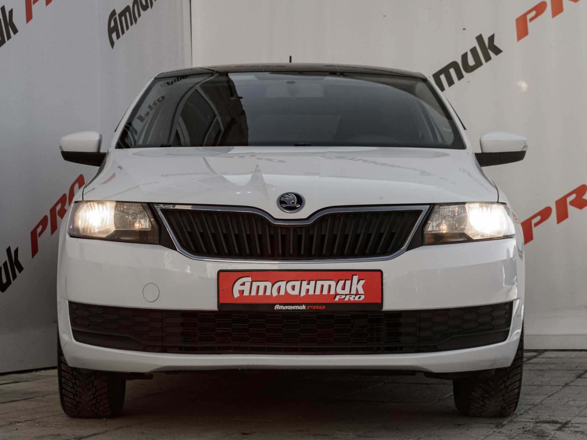 Купить Skoda Rapid 1.6 AT (110 л.с.), 2017 в Екатеренбурге