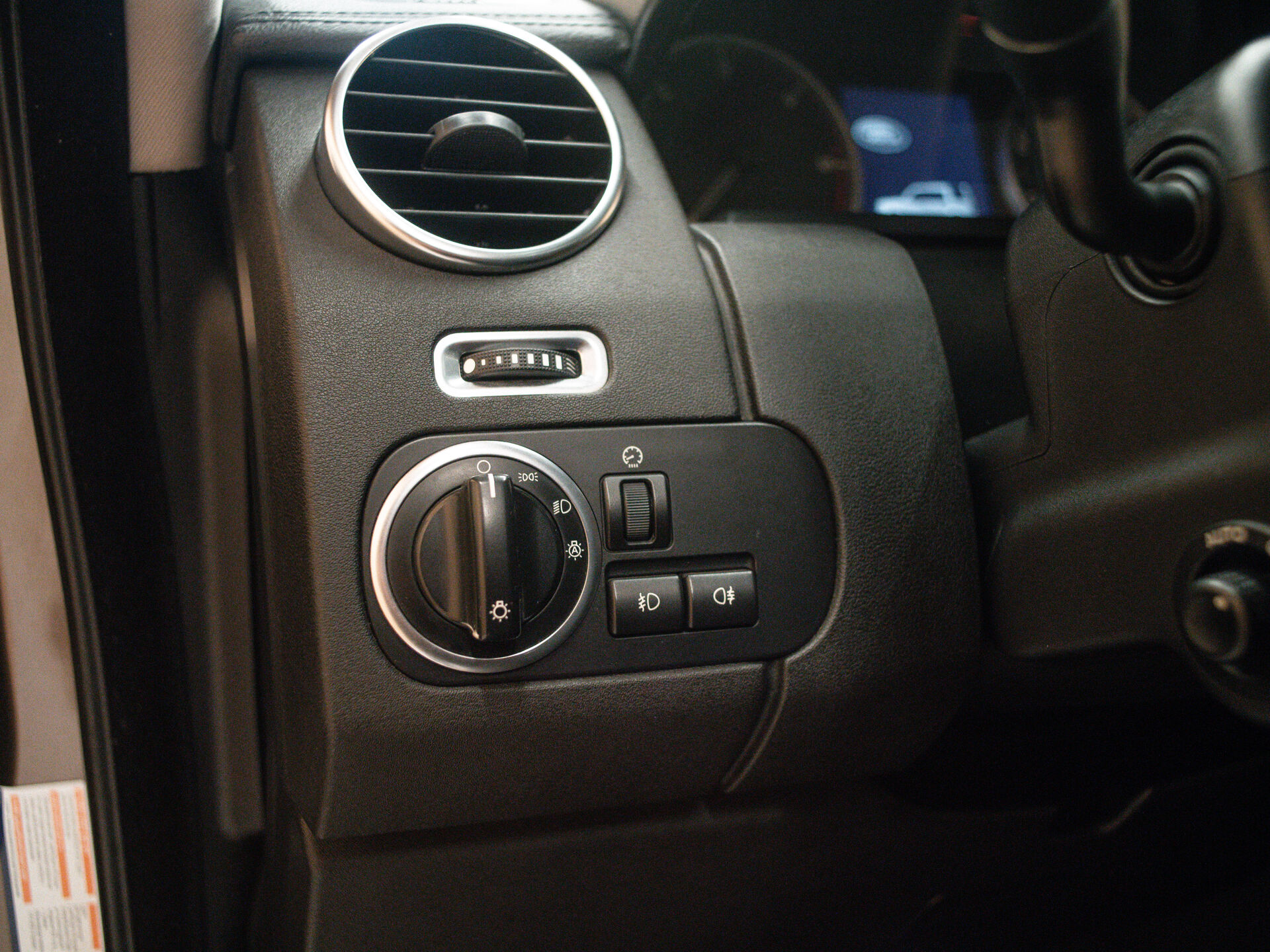 Land Rover Discovery 2012 10