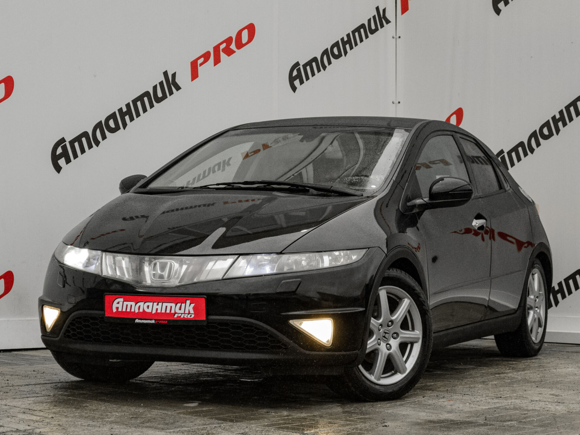 Купить Honda Civic 1.8 MT (140 л.с.), 2006 в Екатеренбурге