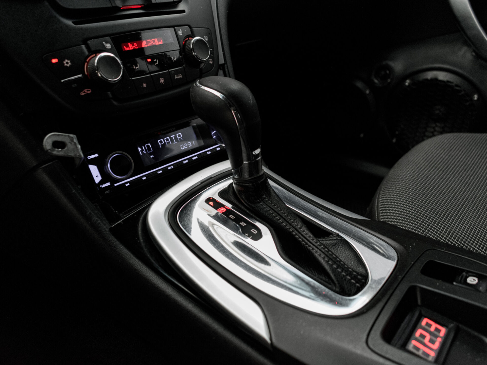 Купить Opel Insignia 2.0 AT (249 л.с.) 4WD, 2013 в Екатеренбурге