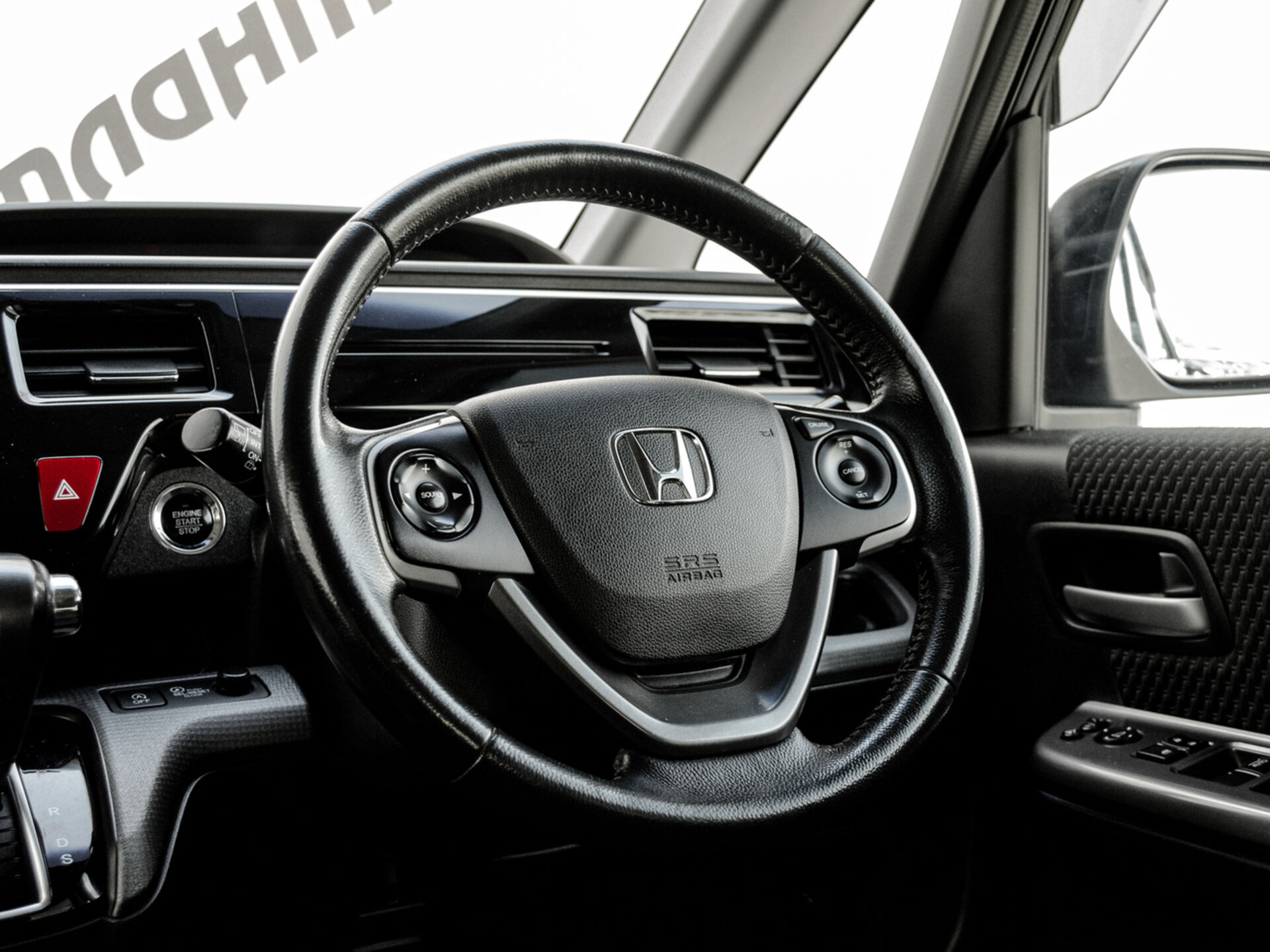 Купить Honda Stepwgn Spada 1.5 CVT (150 л.с.), 2015 в Екатеренбурге