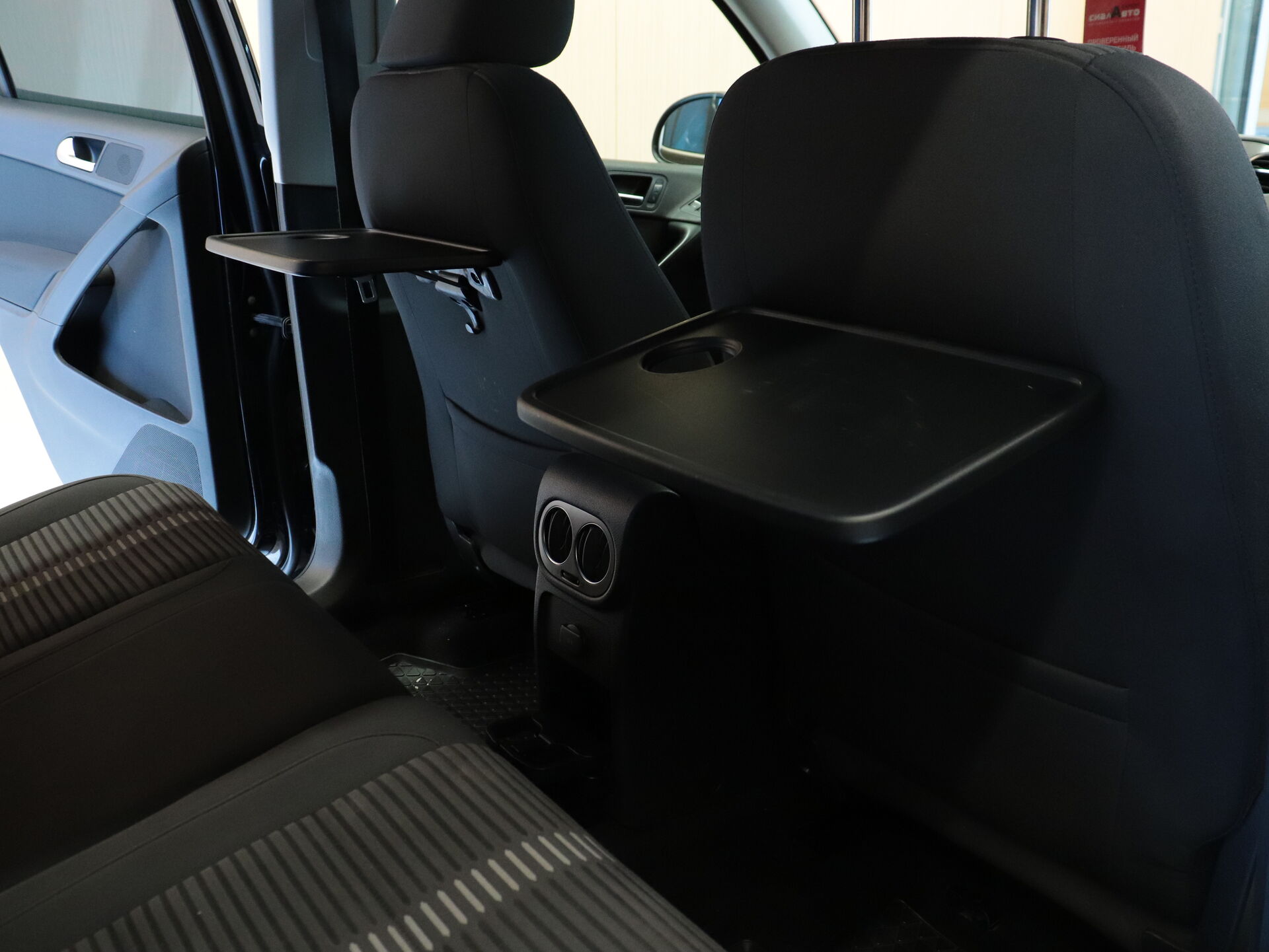 Volkswagen Tiguan 2010 22