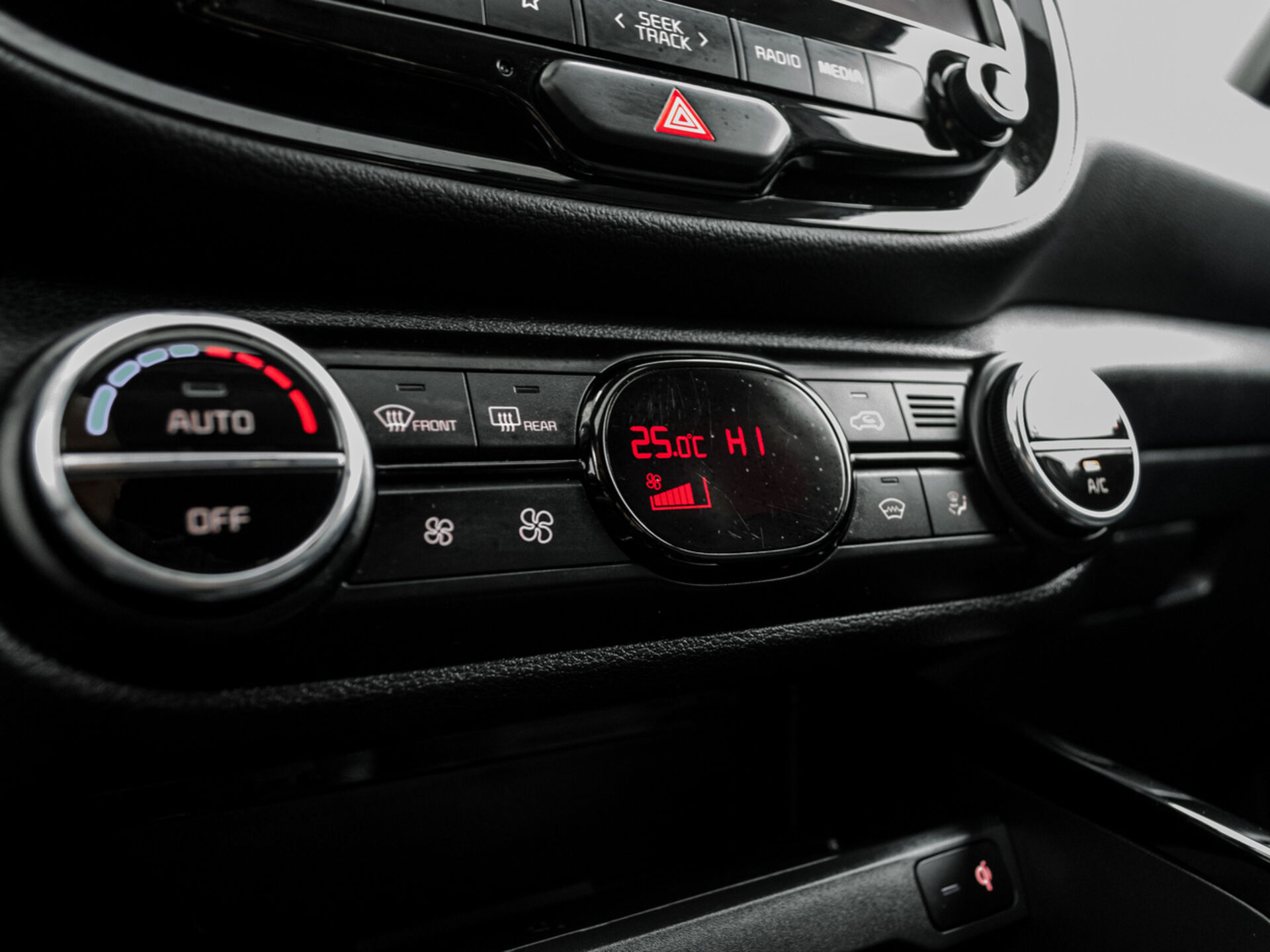 Купить Kia Soul 2.0 AT (150 л.с.), 2020 в Екатеренбурге