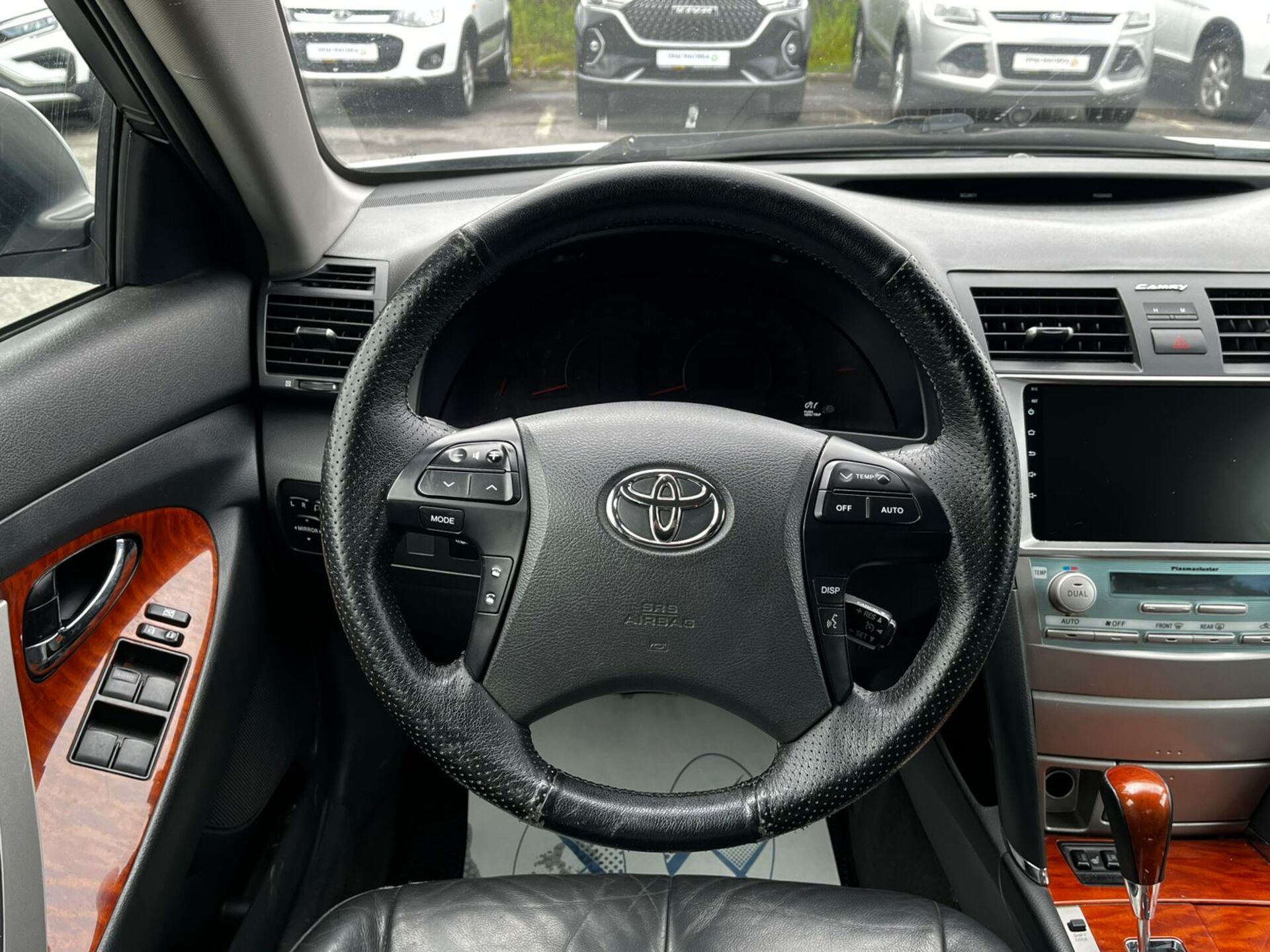 Toyota Camry Престиж 2008 г.в., 302 093 км.