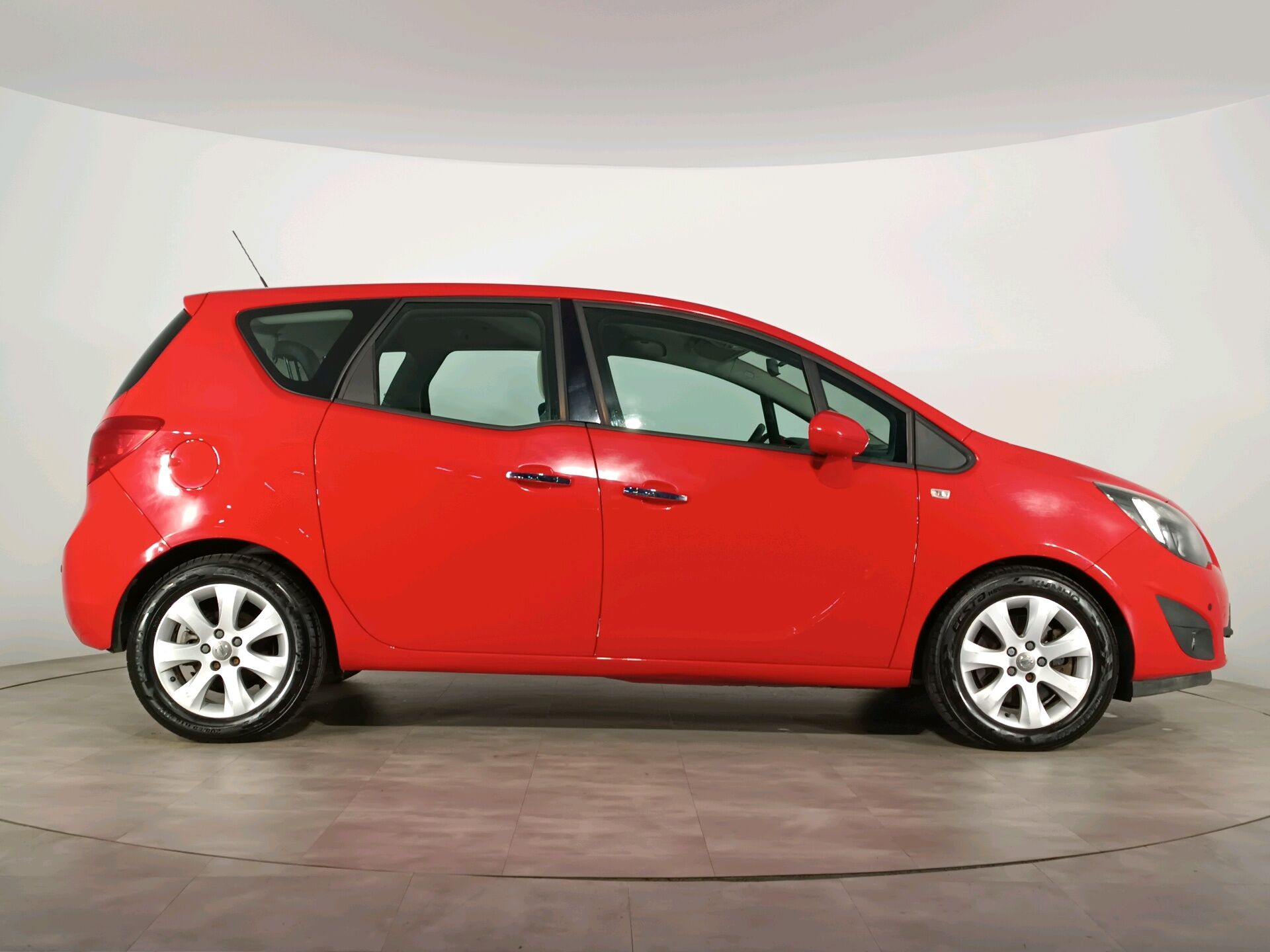Opel Meriva None 2011 г.в., 182 042 км.