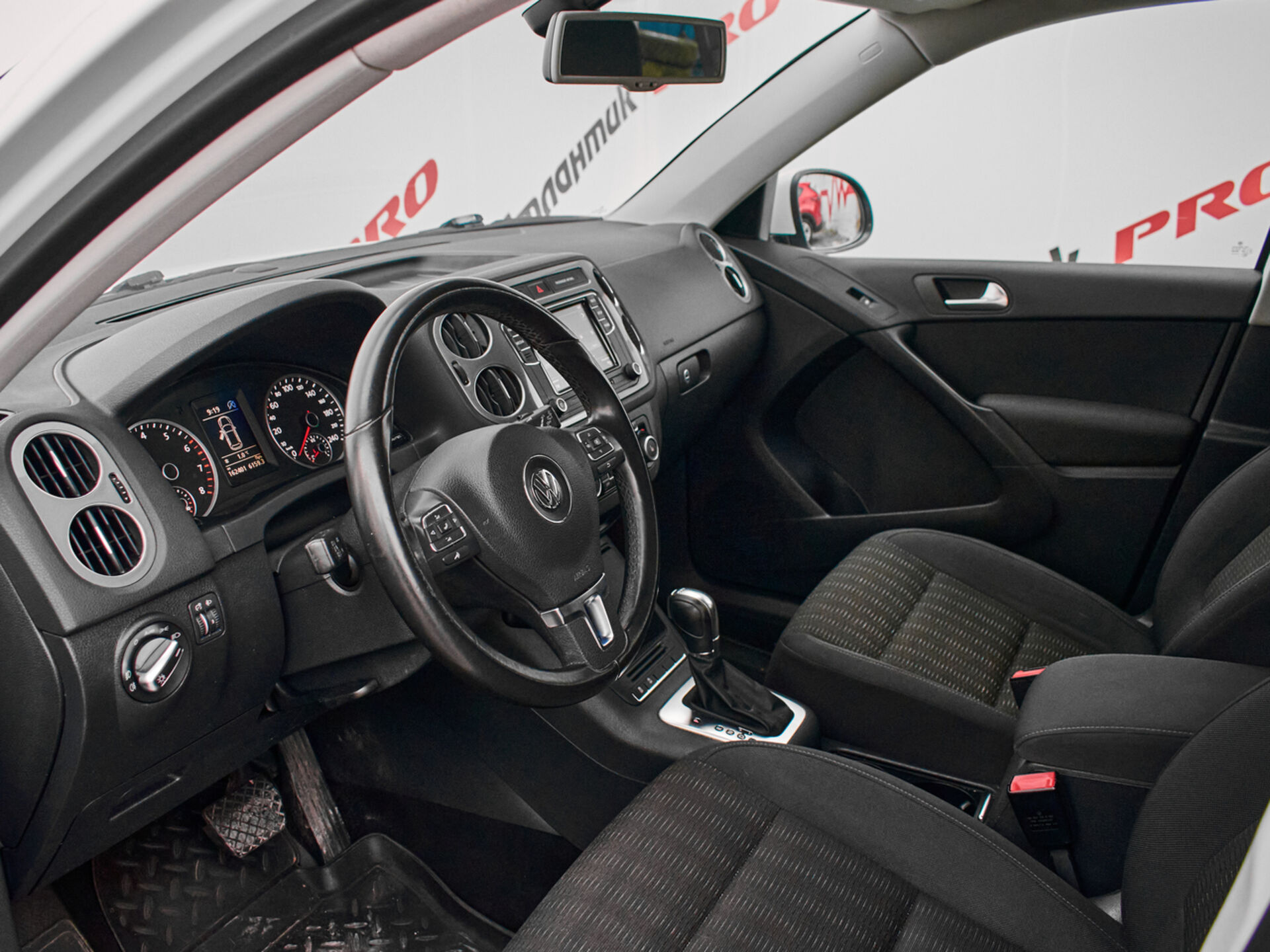 Купить Volkswagen Tiguan 1.4 AMT (150 л.с.), 2014 в Екатеренбурге