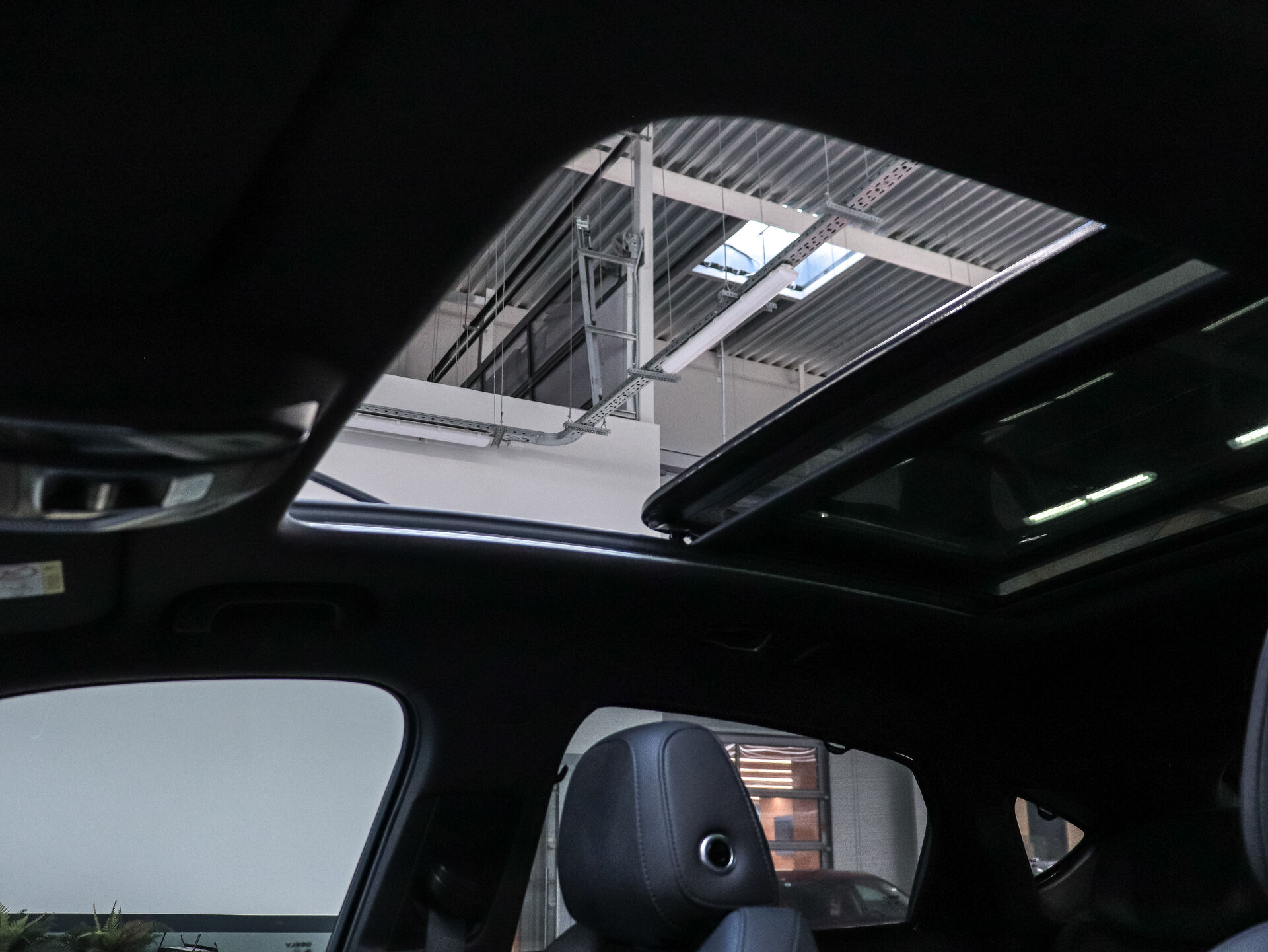 Geely Tugella 2023 27