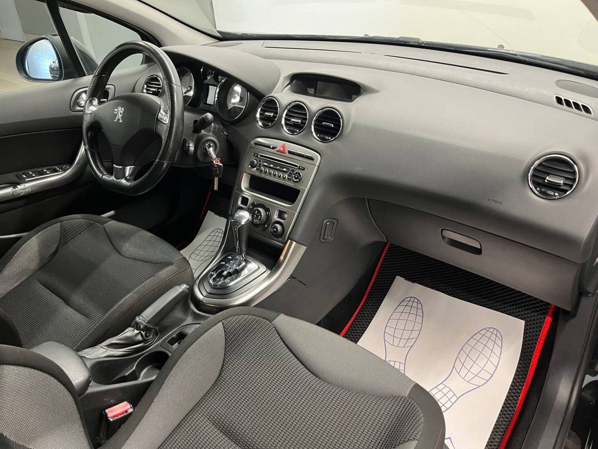 Peugeot 308 Sportium 2011 г.в., 172 000 км.