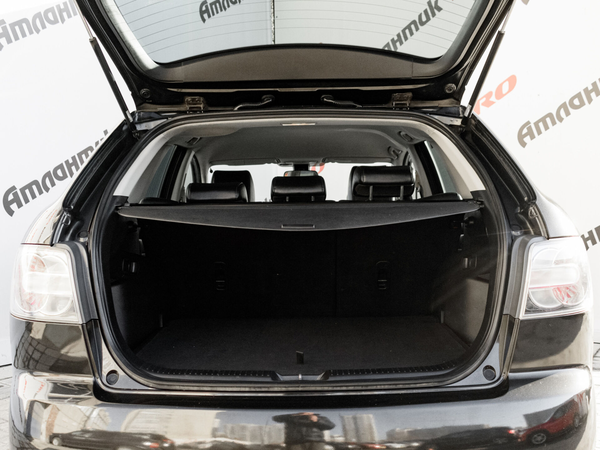 Купить Mazda CX-7 2.5 AT (163 л.с.), 2011 в Екатеренбурге