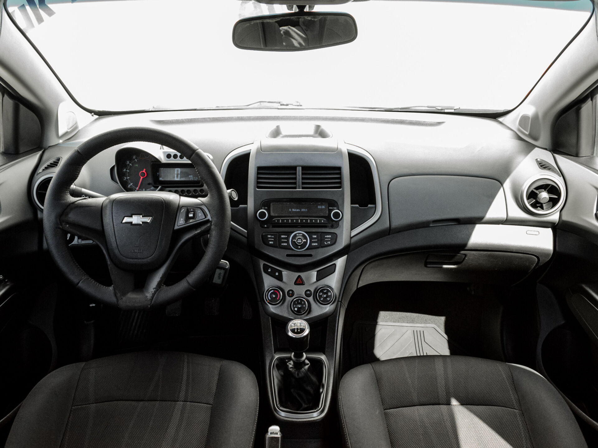 Купить Chevrolet Aveo 1.6 MT (115 л.с.), 2012 в Екатеренбурге