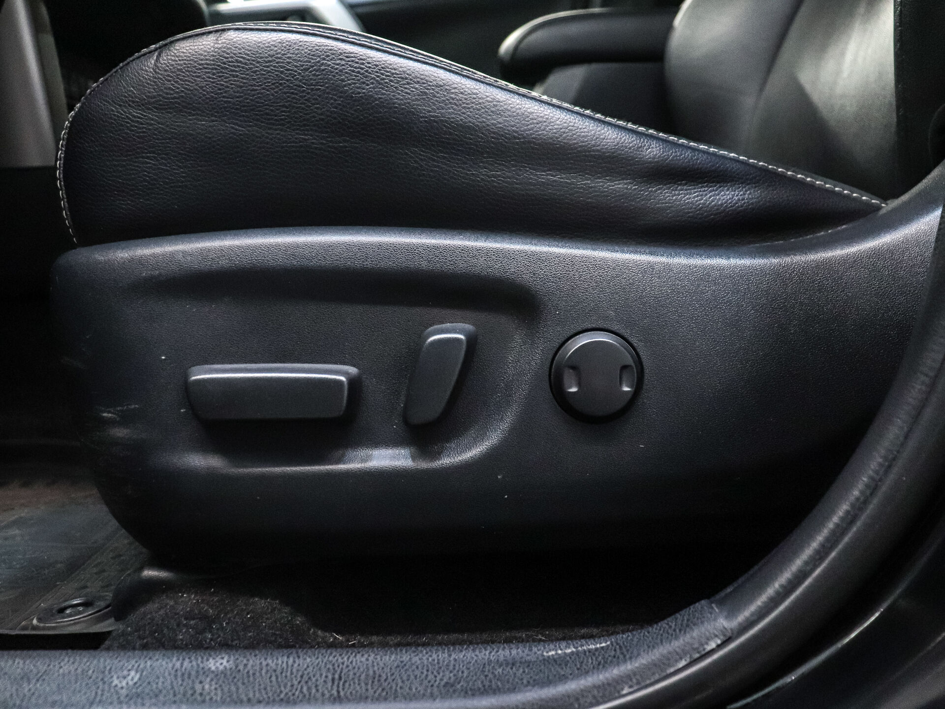 Toyota RAV4 2018 9