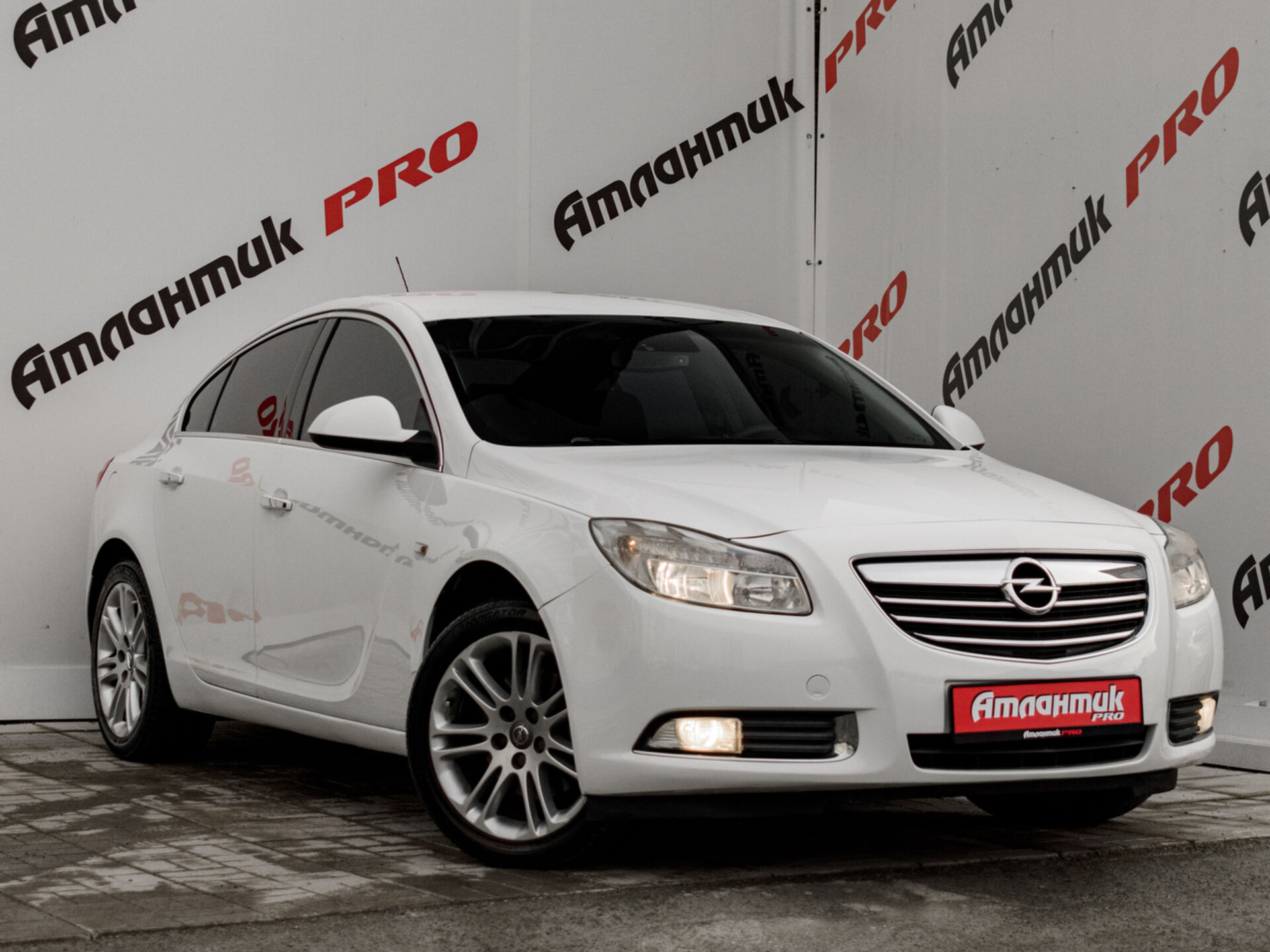 Купить Opel Insignia 2.0 AT (249 л.с.) 4WD, 2013 в Екатеренбурге
