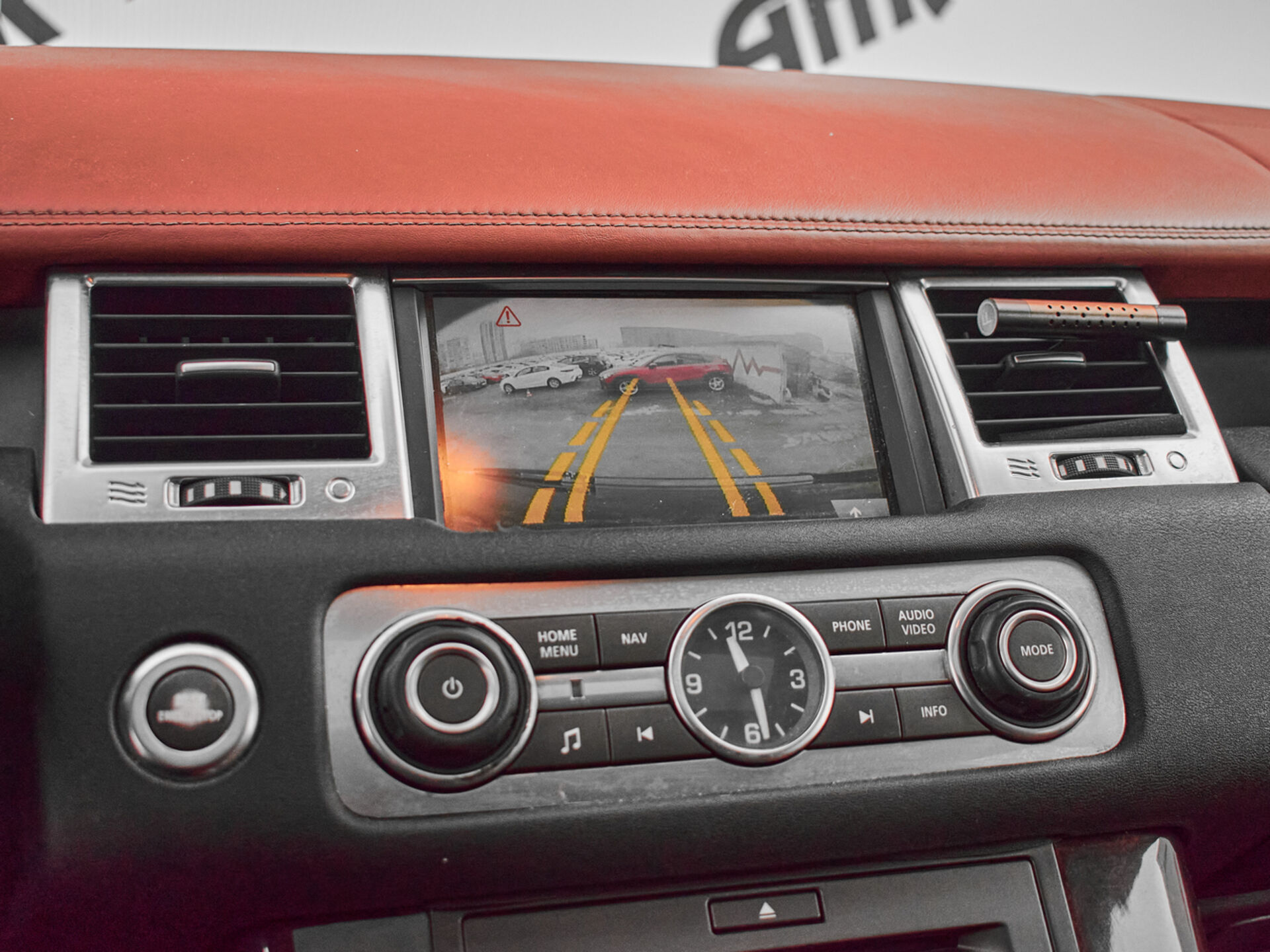 Купить Land Rover Range Rover Sport 3.6d AT (272 л.с.) 4WD, 2010 в Екатеренбурге