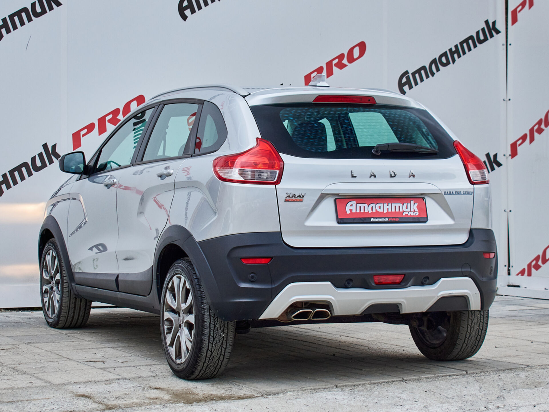 Купить Lada (ВАЗ) XRAY Cross 1.6 CVT (113 л.с.), 2019 в Екатеренбурге