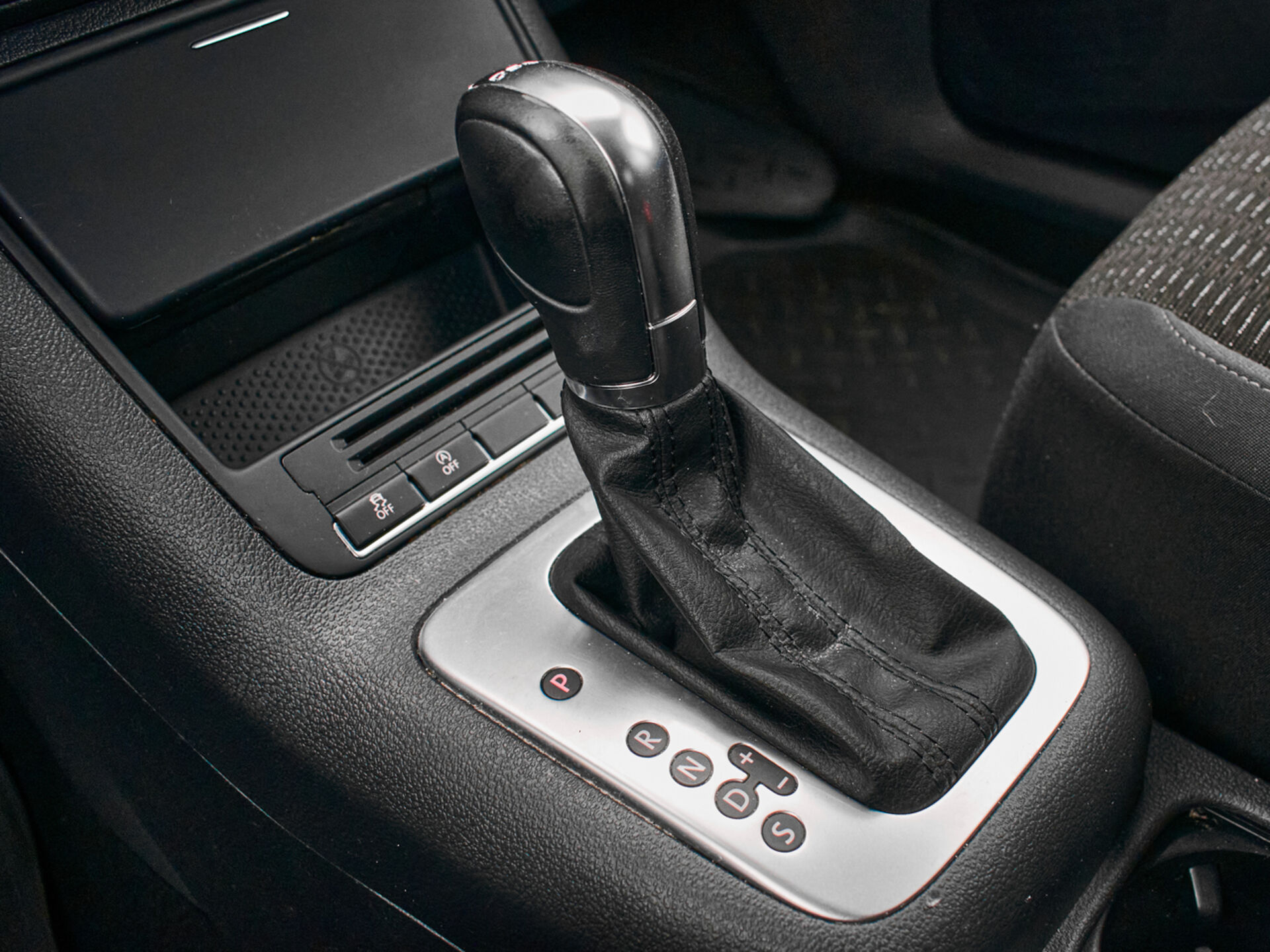 Купить Volkswagen Tiguan 1.4 AMT (150 л.с.), 2014 в Екатеренбурге