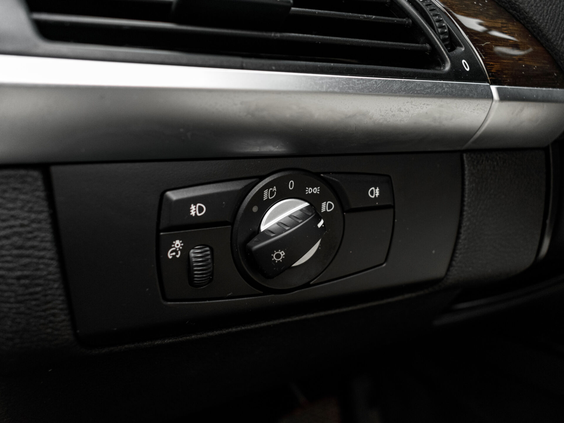 Купить BMW X6 35i 3.0 AT (306 л.с.) 4WD, 2013 в Екатеренбурге