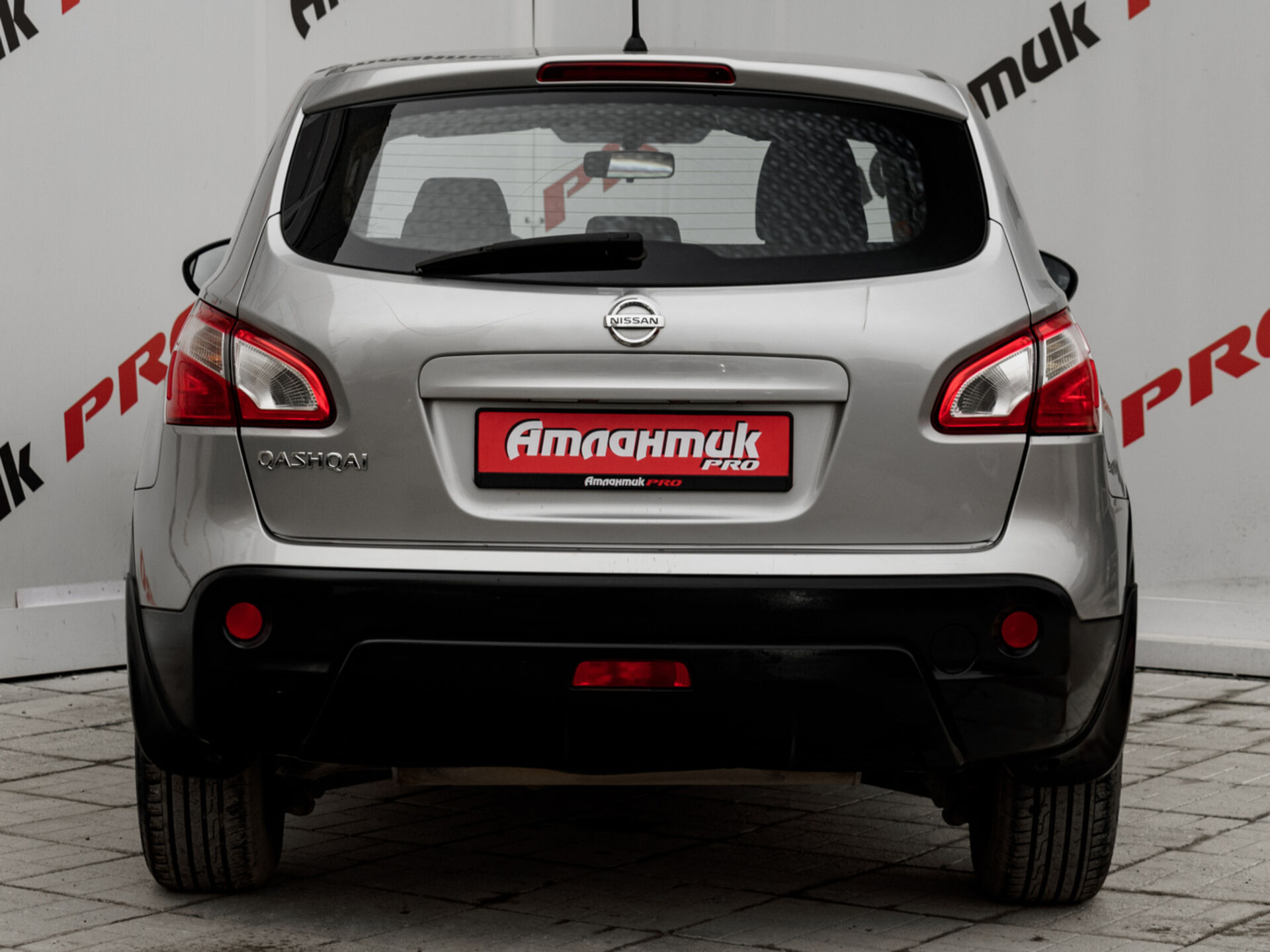 Купить Nissan Qashqai 2.0 CVT (141 л.с.), 2011 в Екатеренбурге