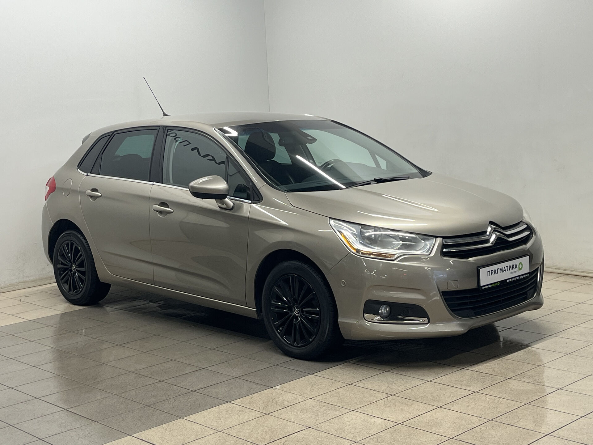 Citroen C4 Exclusive 2012 г.в., 207 218 км.