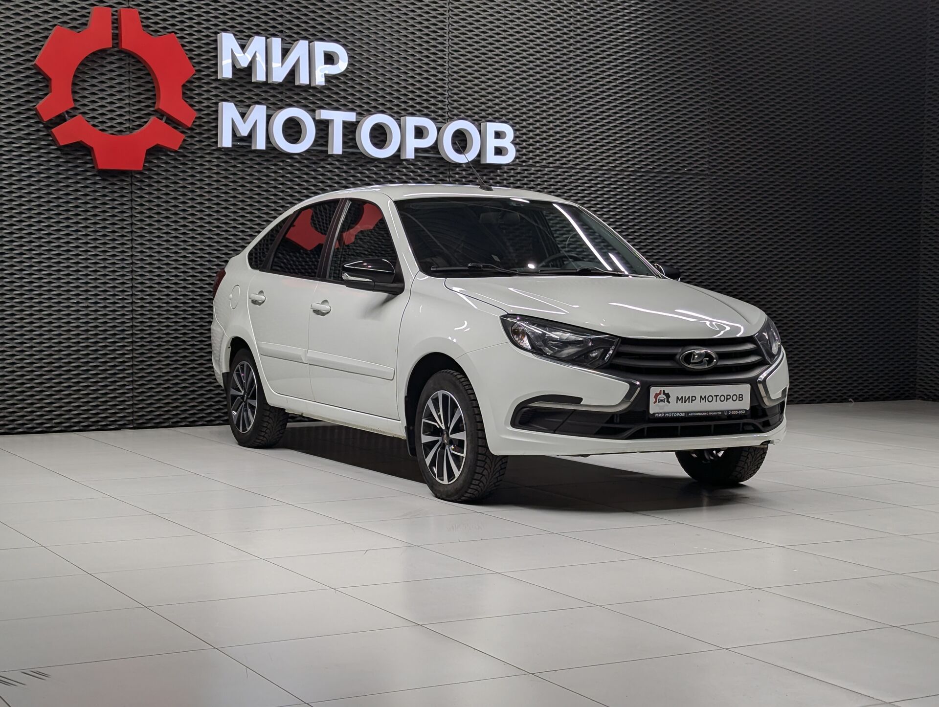 Lada (ВАЗ) Granta, I Рестайлинг Luxe (2018-2019), 2019, Хэтчбек 5 дв.