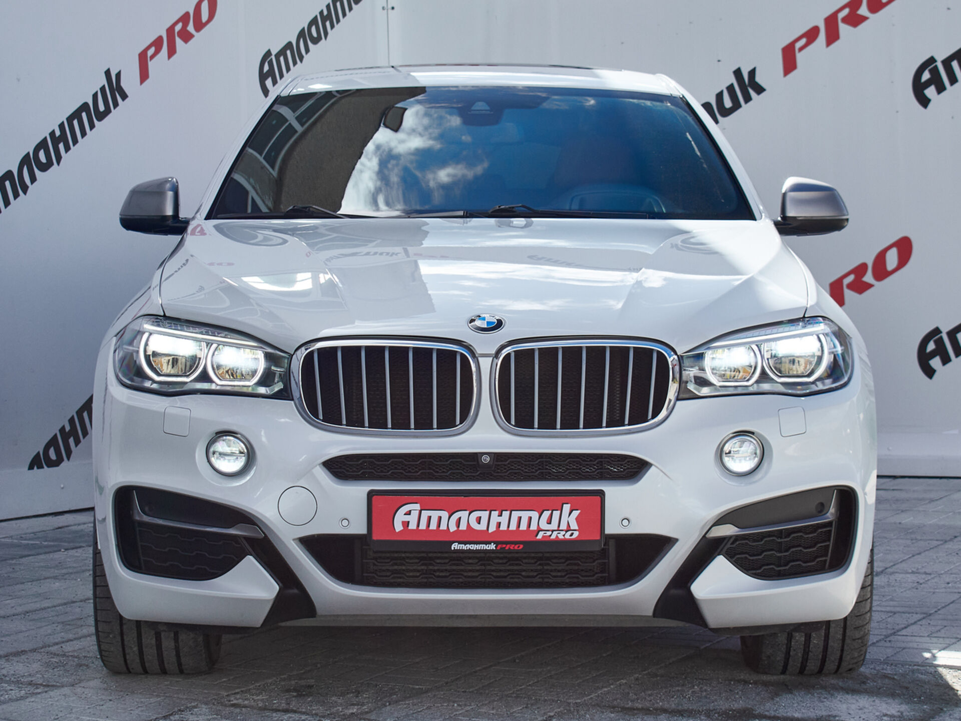 Купить BMW X6 40d 3.0d AT (313 л.с.) 4WD, 2016 в Екатеренбурге