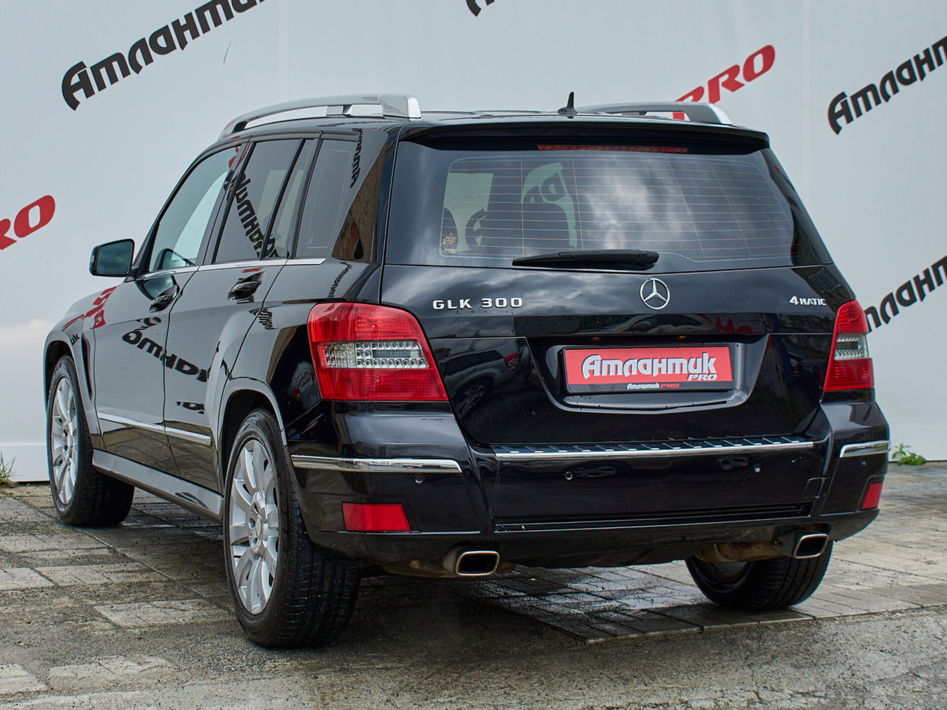 Купить Mercedes-Benz GLK-Класс 300 3.0 AT (231 л.с.) 4WD, 2011 в Екатеренбурге