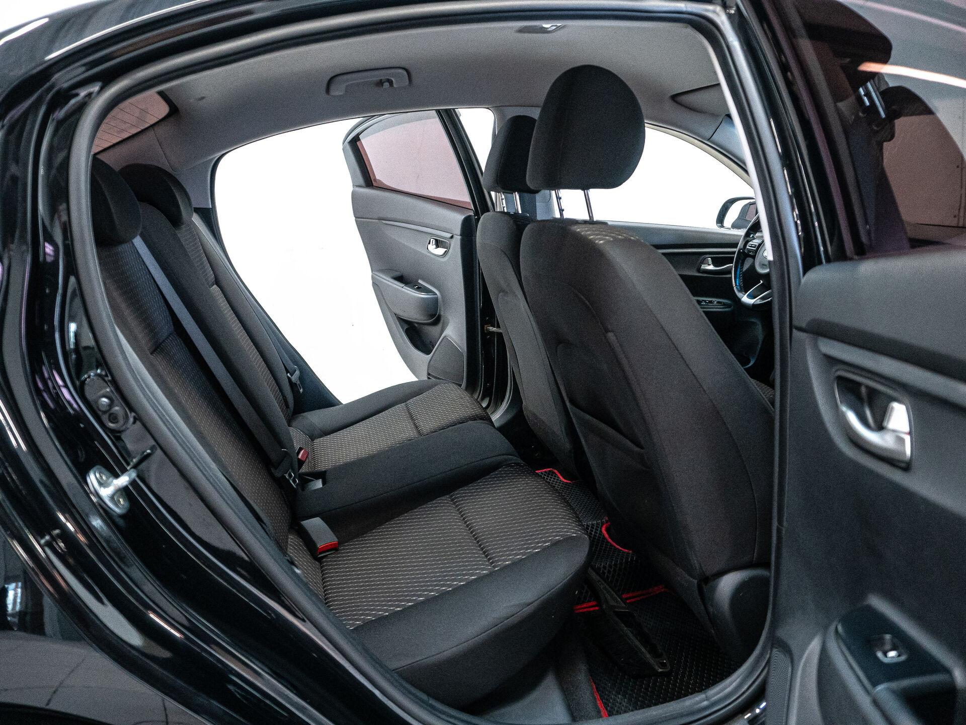 Kia Rio 2018 21