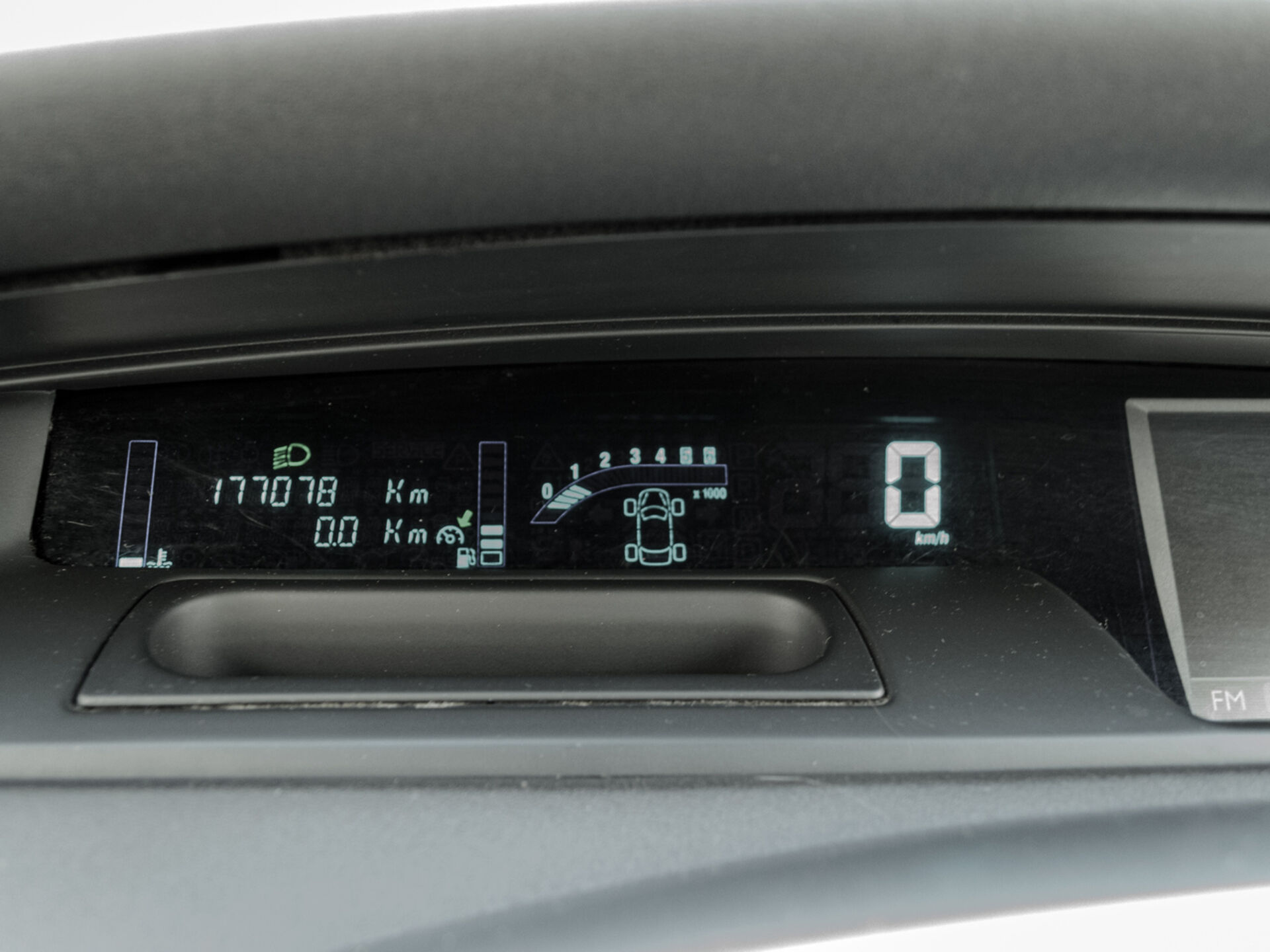 Купить Renault Scenic 1.5d MT (105 л.с.), 2008 в Екатеренбурге