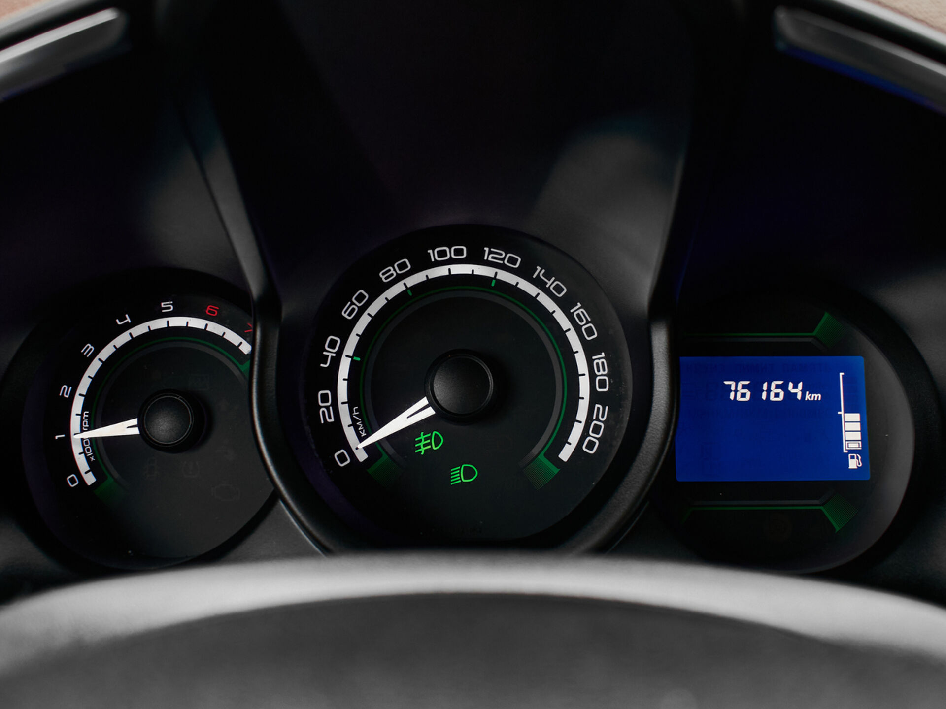 Купить Lada (ВАЗ) XRAY 1.6 MT (106 л.с.), 2017 в Екатеренбурге