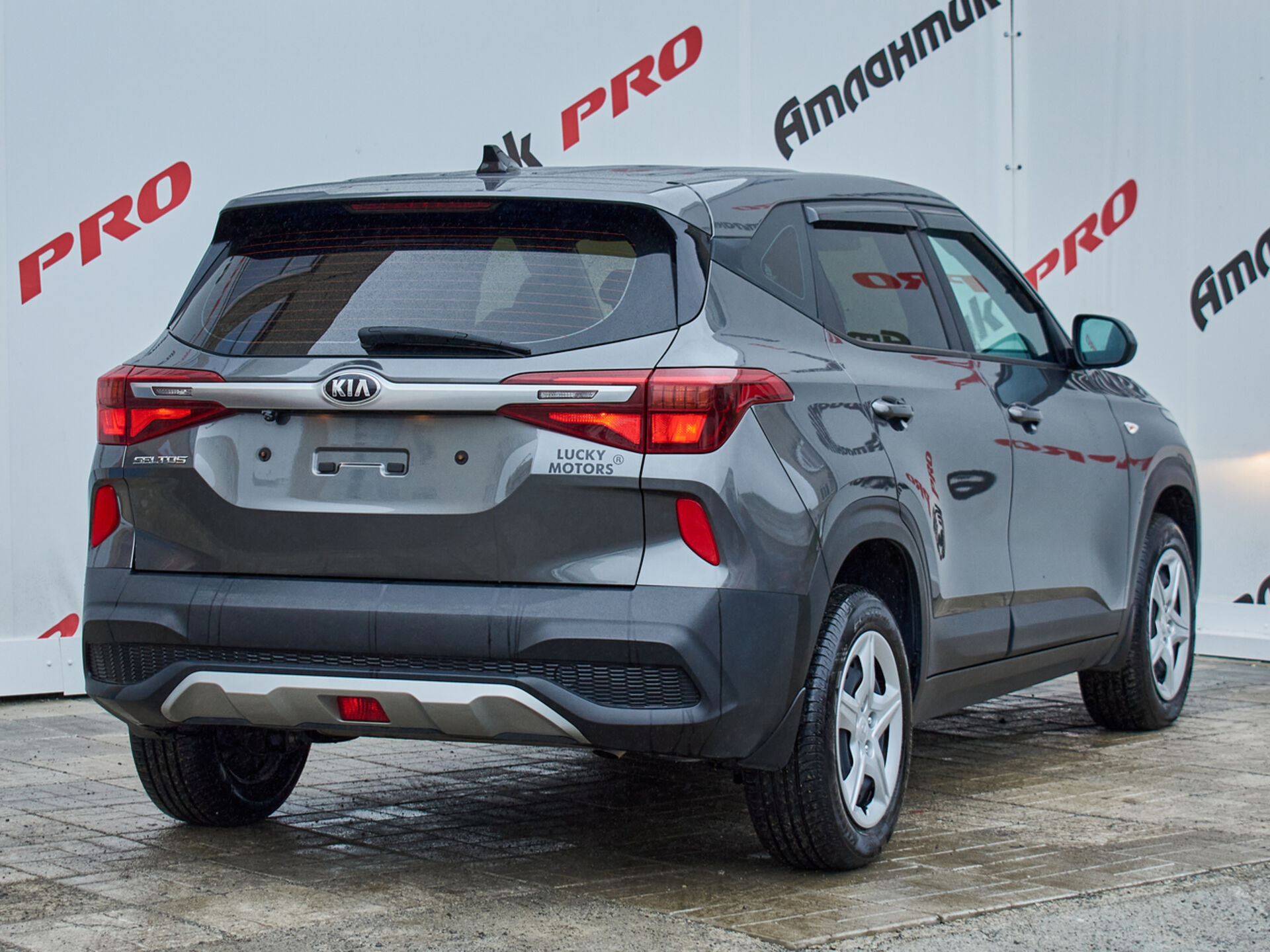 Купить Kia Seltos 1.6 AT (123 л.с.), 2020 в Екатеренбурге