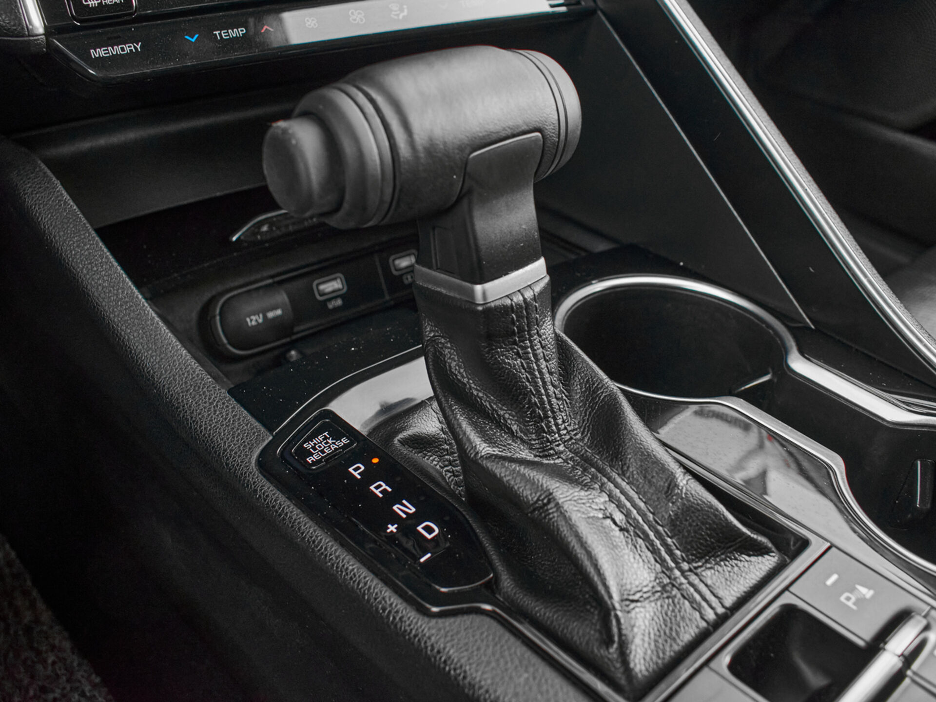 Купить Kia K5 2.5 AT (194 л.с.), 2020 в Екатеренбурге