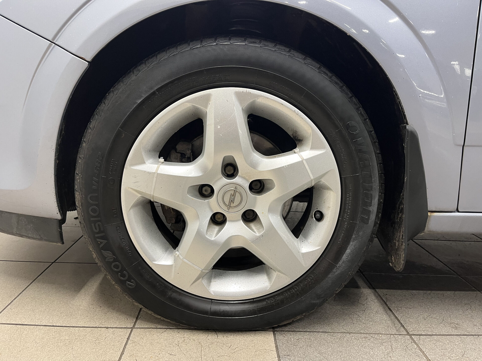 Opel Astra None 2007 г.в., 215 141 км.