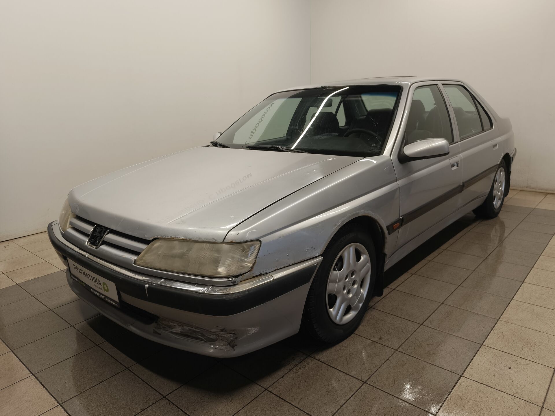 Peugeot 605