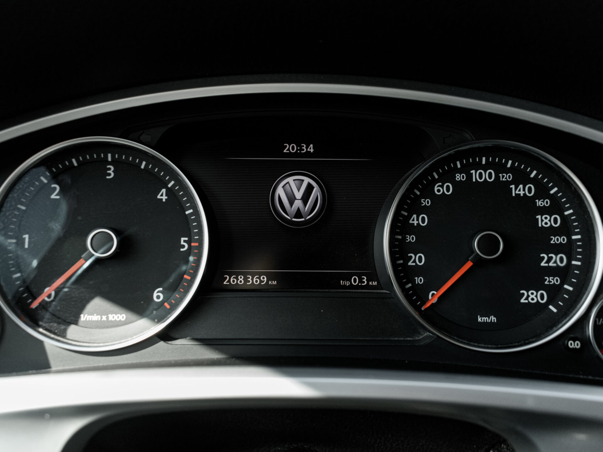 Купить Volkswagen Touareg 3.0d AT (204 л.с.) 4WD, 2011 в Екатеренбурге