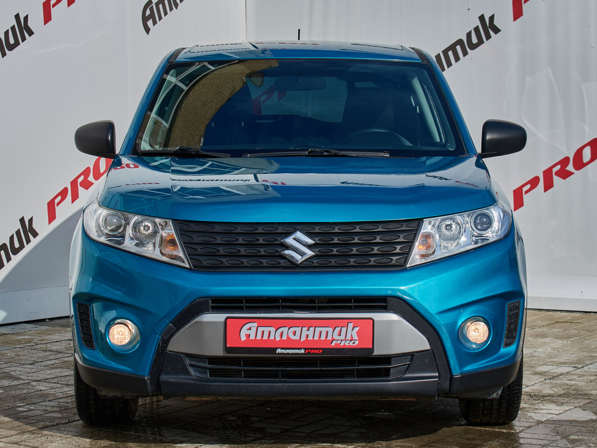 Купить Suzuki Vitara 1.6 AT (117 л.с.), 2016 в Екатеренбурге