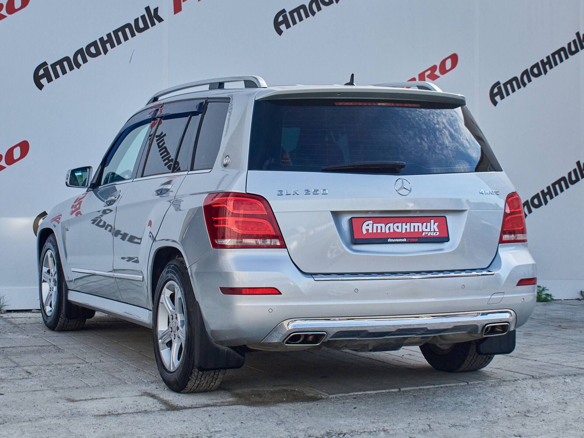 Купить Mercedes-Benz GLK-Класс 250 2.0 AT (211 л.с.) 4WD, 2013 в Екатеренбурге