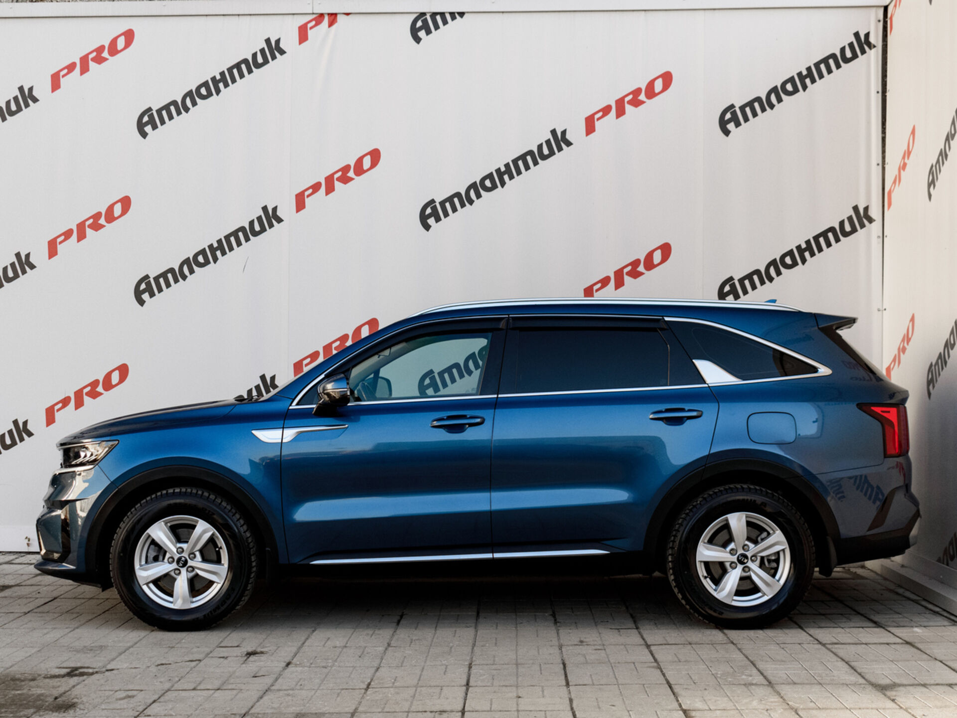 Купить Kia Sorento 2.5 AT (179 л.с.) 4WD, 2021 в Екатеренбурге