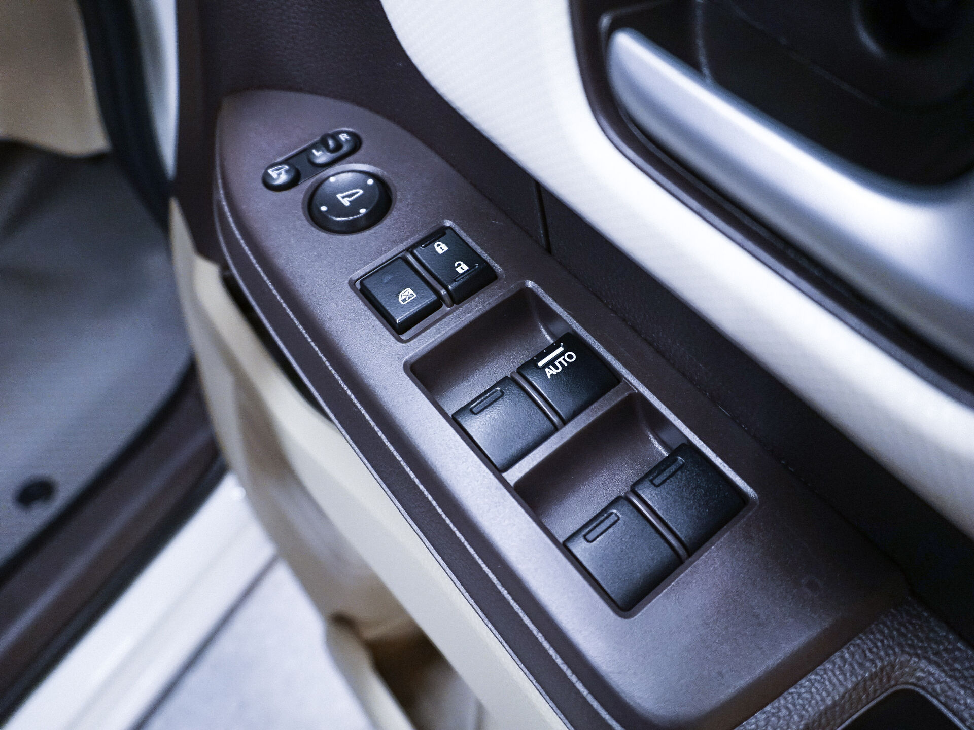 Honda N-BOX 2020 9