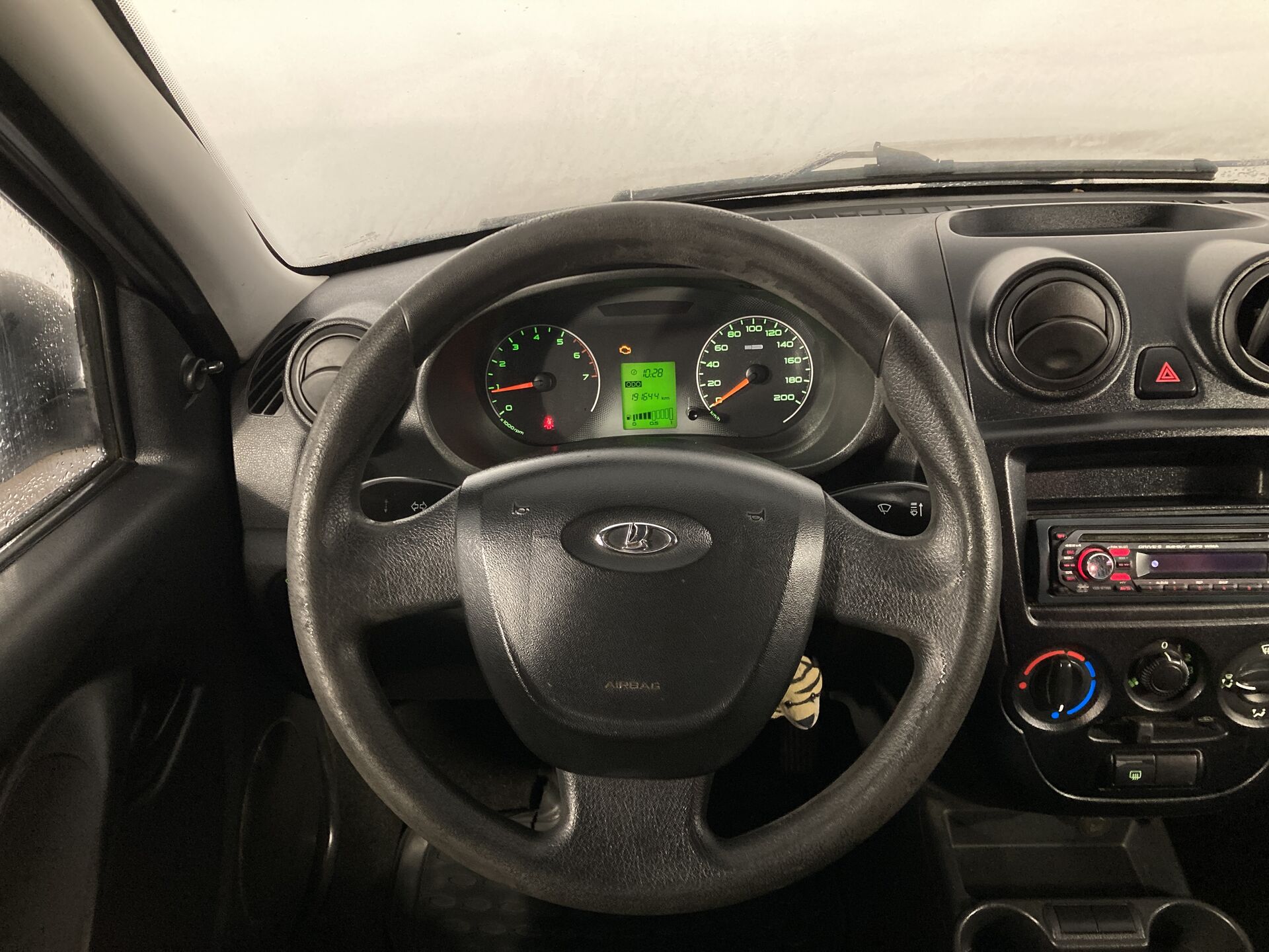 Lada Granta None 2015 г.в., 191 643 км.
