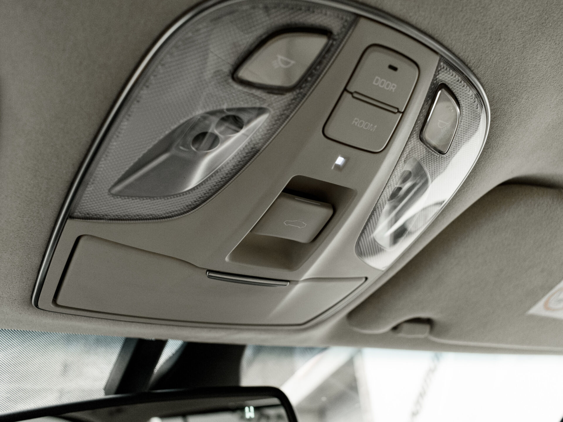 Купить Hyundai Equus 5.0 AT (430 л.с.), 2015 в Екатеренбурге