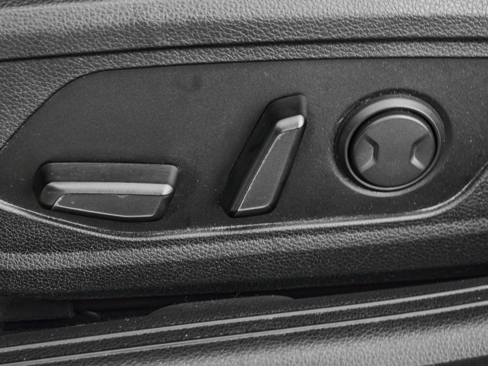 Купить Kia K5 2.5 AT (194 л.с.), 2020 в Екатеренбурге