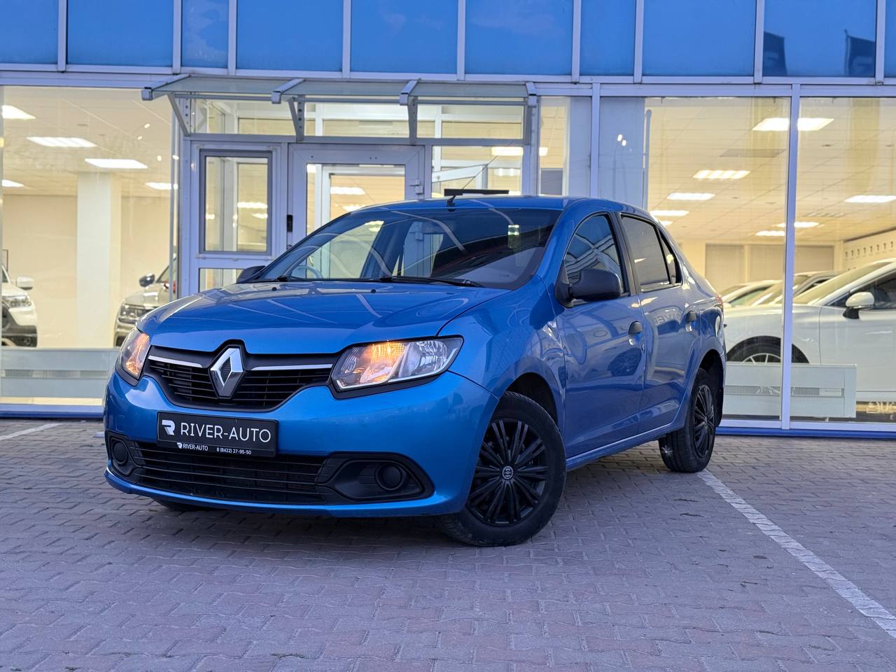 Автомобиль с пробегом Renault Logan в городе Ульяновск - River Auto